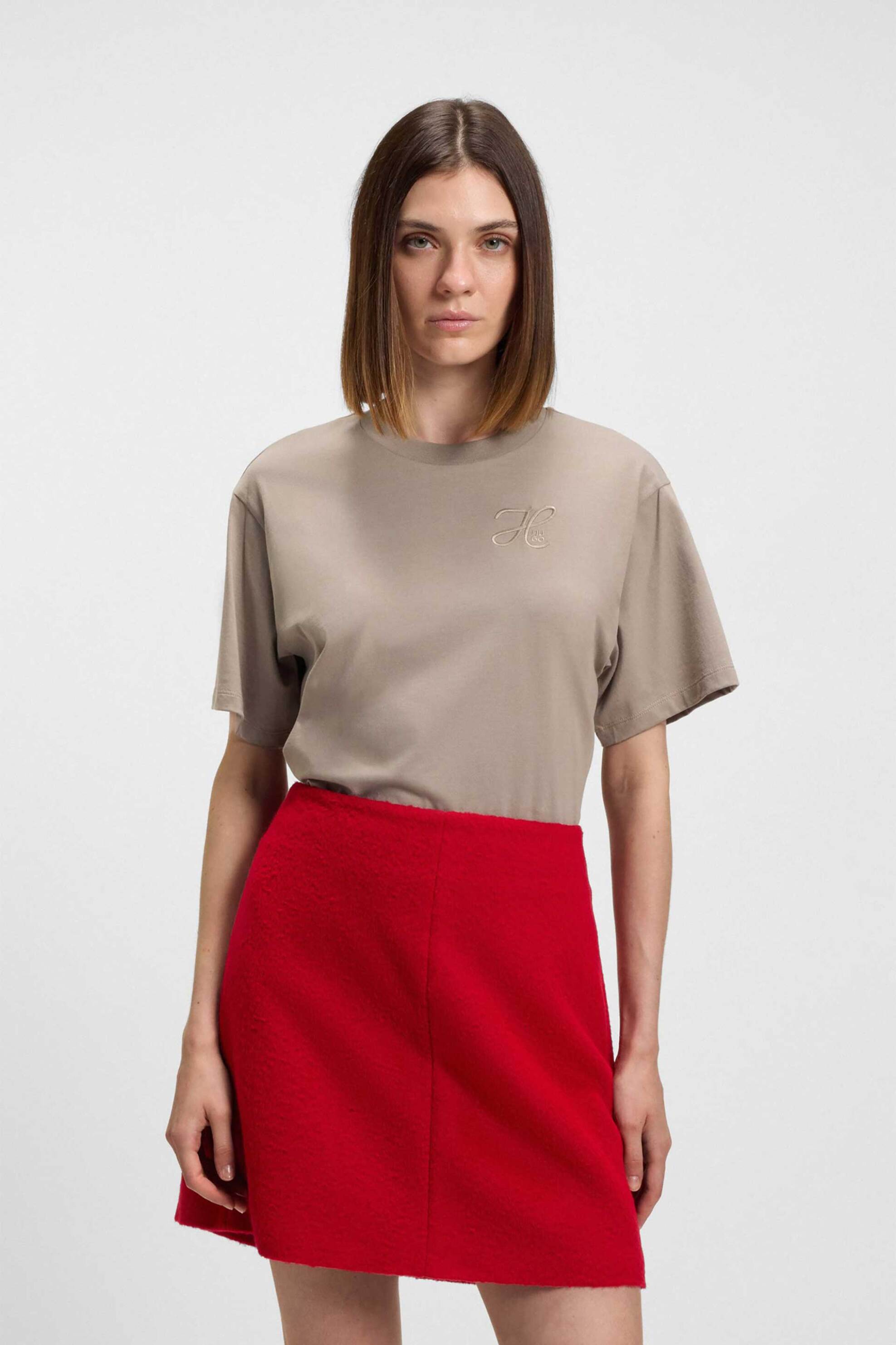 Hugo Boss γυναικείο T-shirt με κεντημένο monogram Relaxed Fit "Vintage" - 50550901 Μπεζ