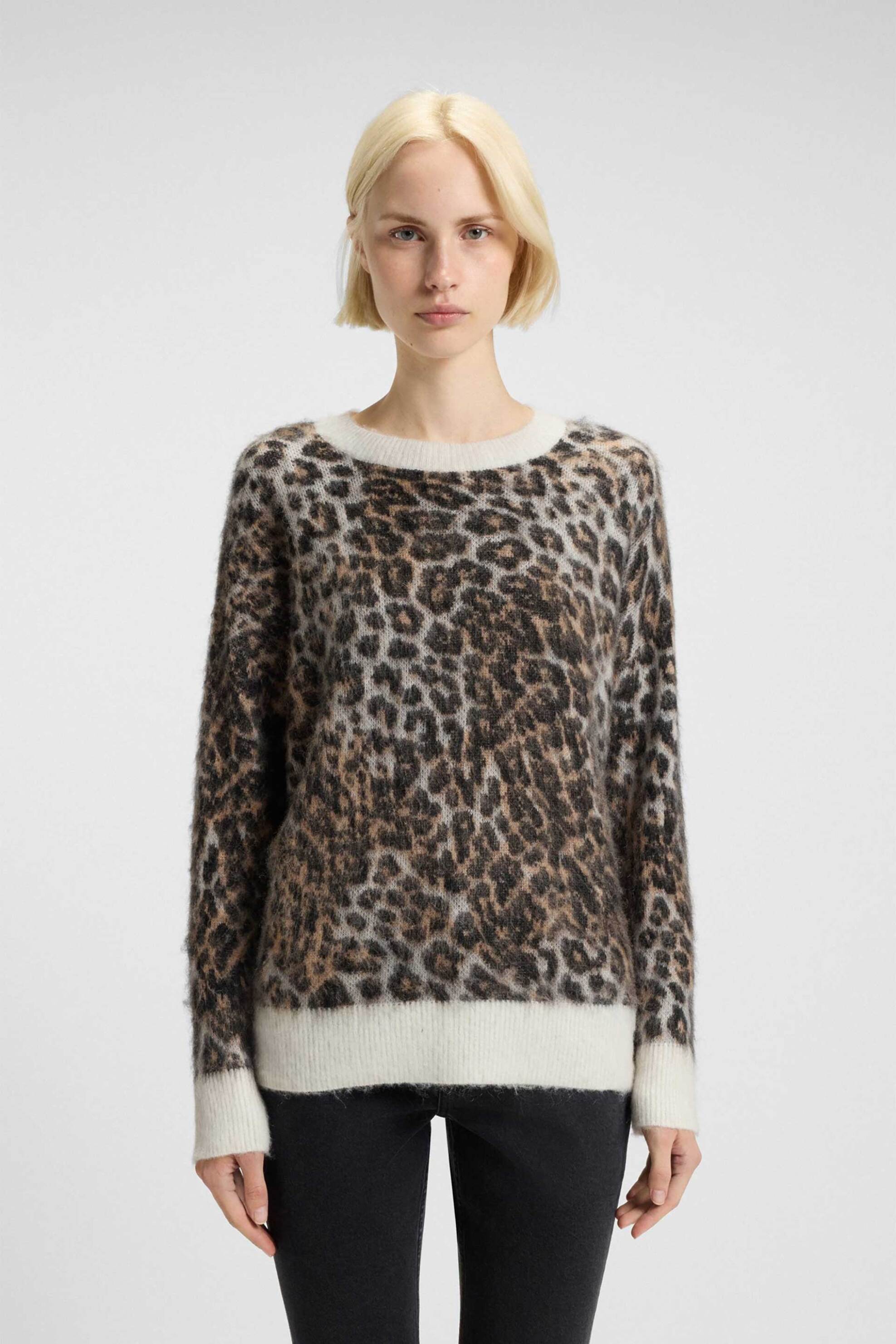 Hugo Boss γυναικεία πλεκτή μπλούζα με animal print Loose Fit "Seratu" - 50548255 Καφέ