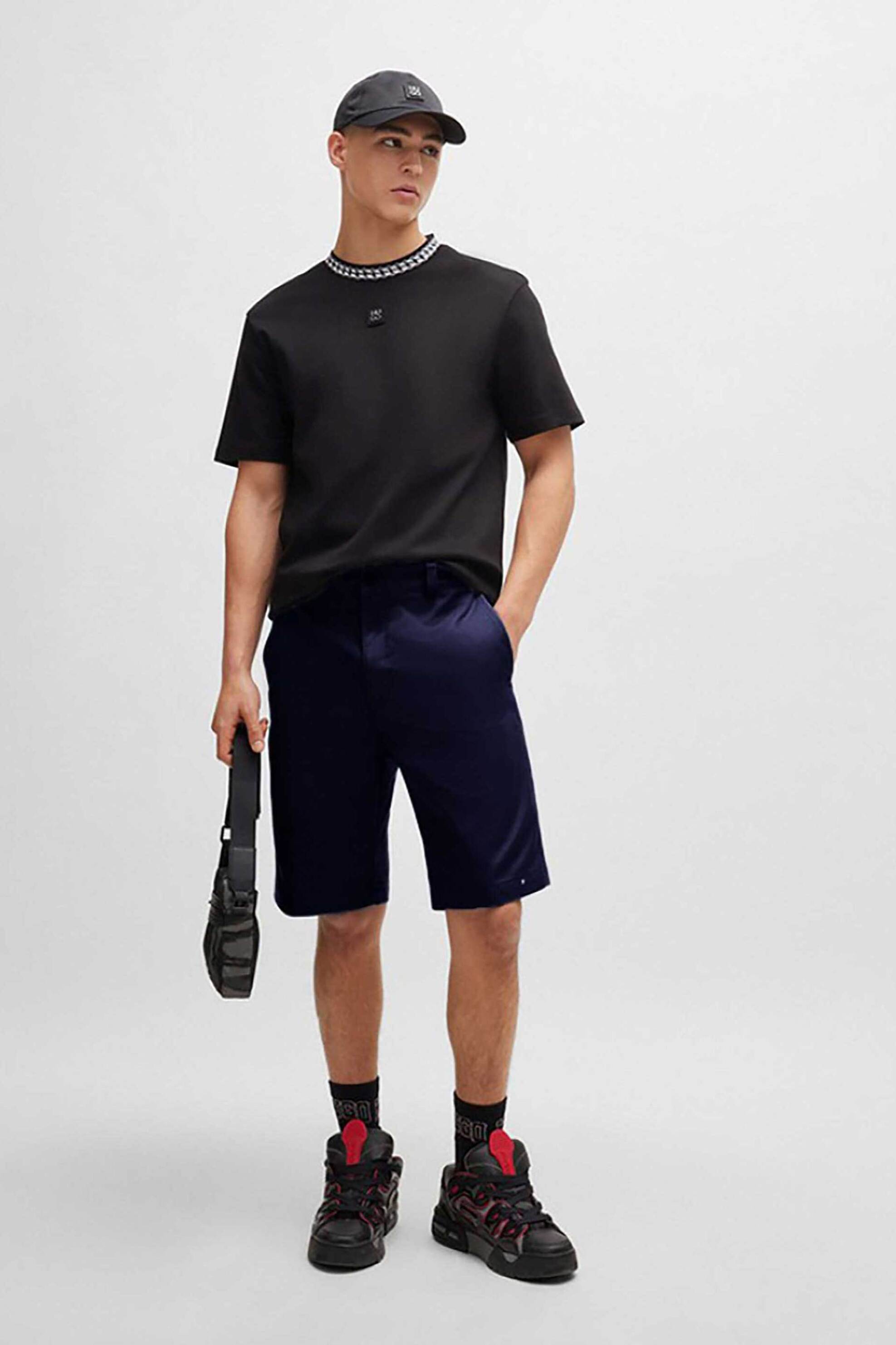 Hugo Boss ανδρική βερμούδα μονόχρωμη Regular Fit "Darik241" - 50505857 Μπλε Σκούρο