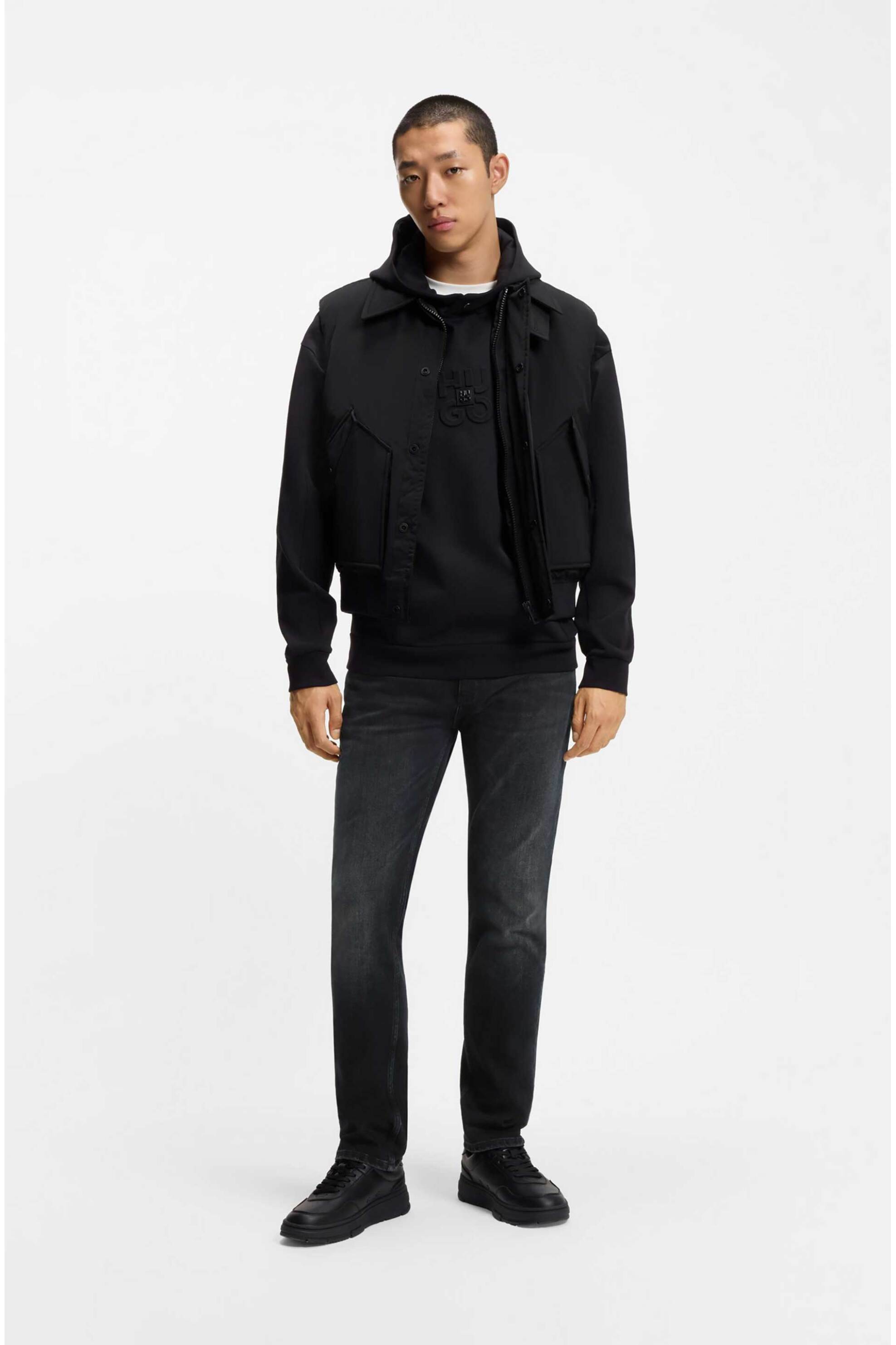 Hugo Boss ανδρικό τζιν παντελόνι πεντάτσεπο με logo patch Slim Fit "708" - 50547255 Σκούρο Μπλε