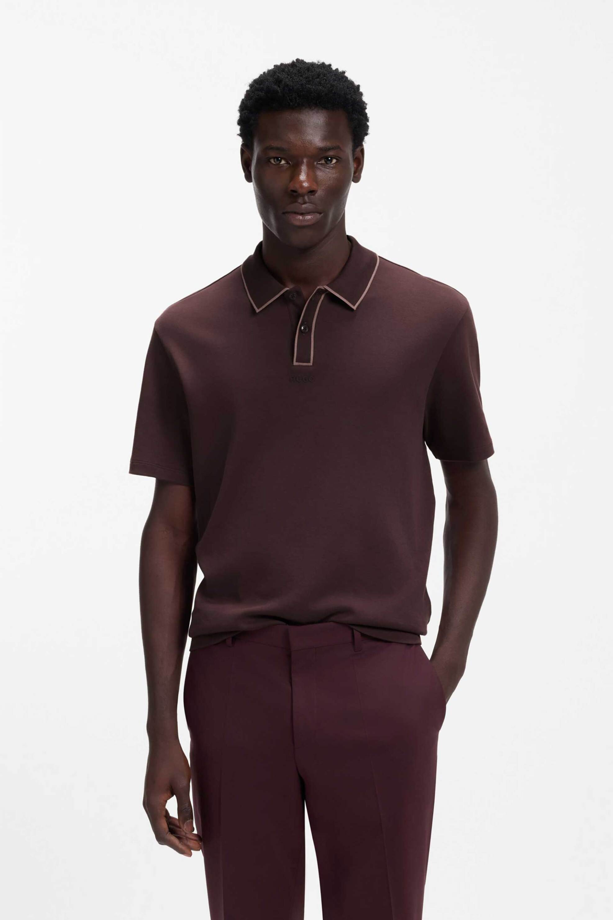 Hugo Boss ανδρική μπλούζα πόλο με logo patch Regular Fit "Dalumo" - 50553045 Καφέ Σκούρο