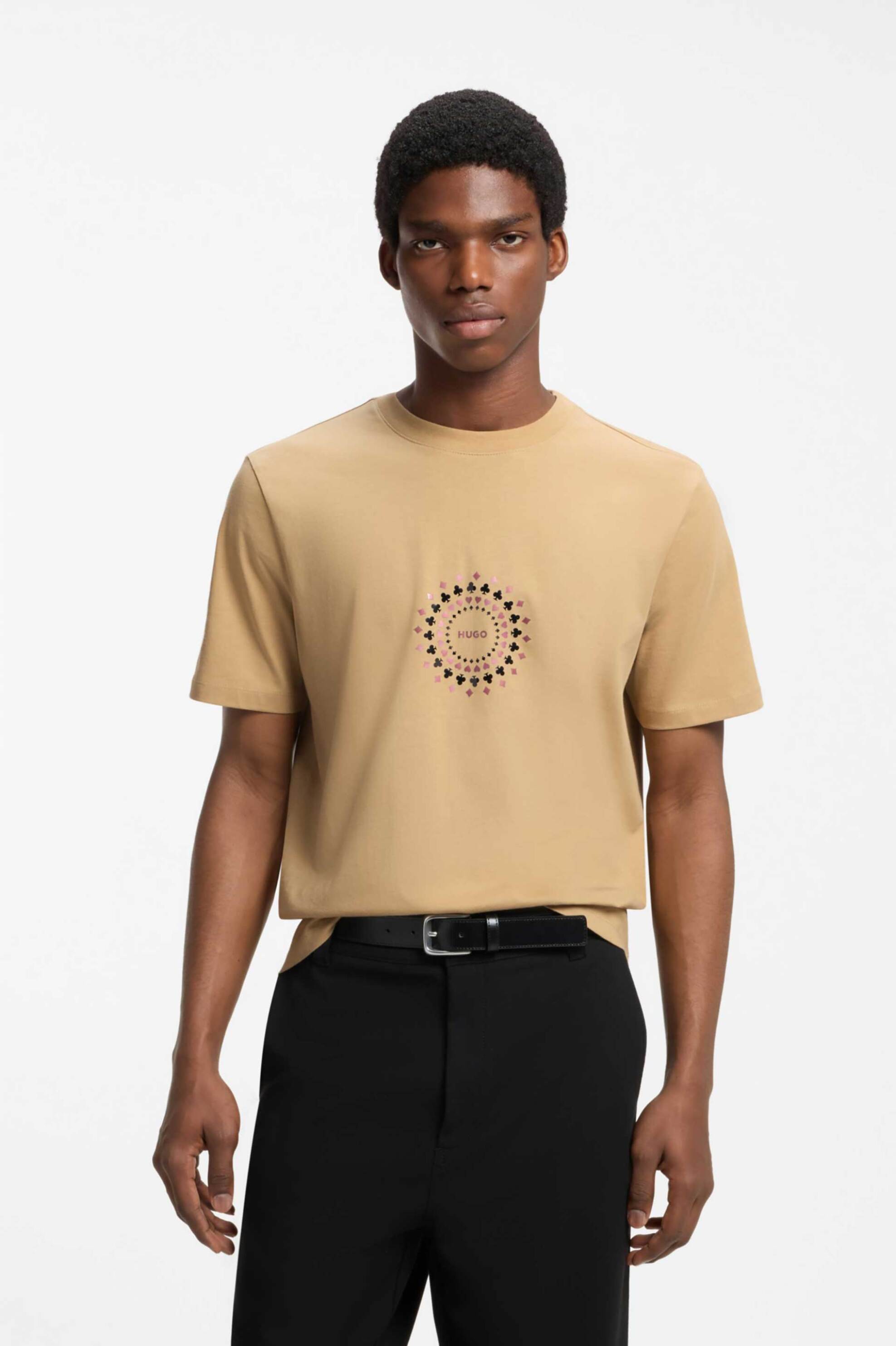 Hugo ανδρικό T-shirt με playing-card foil graphic Regular Fit "Dahr" - 50568696 Μπεζ