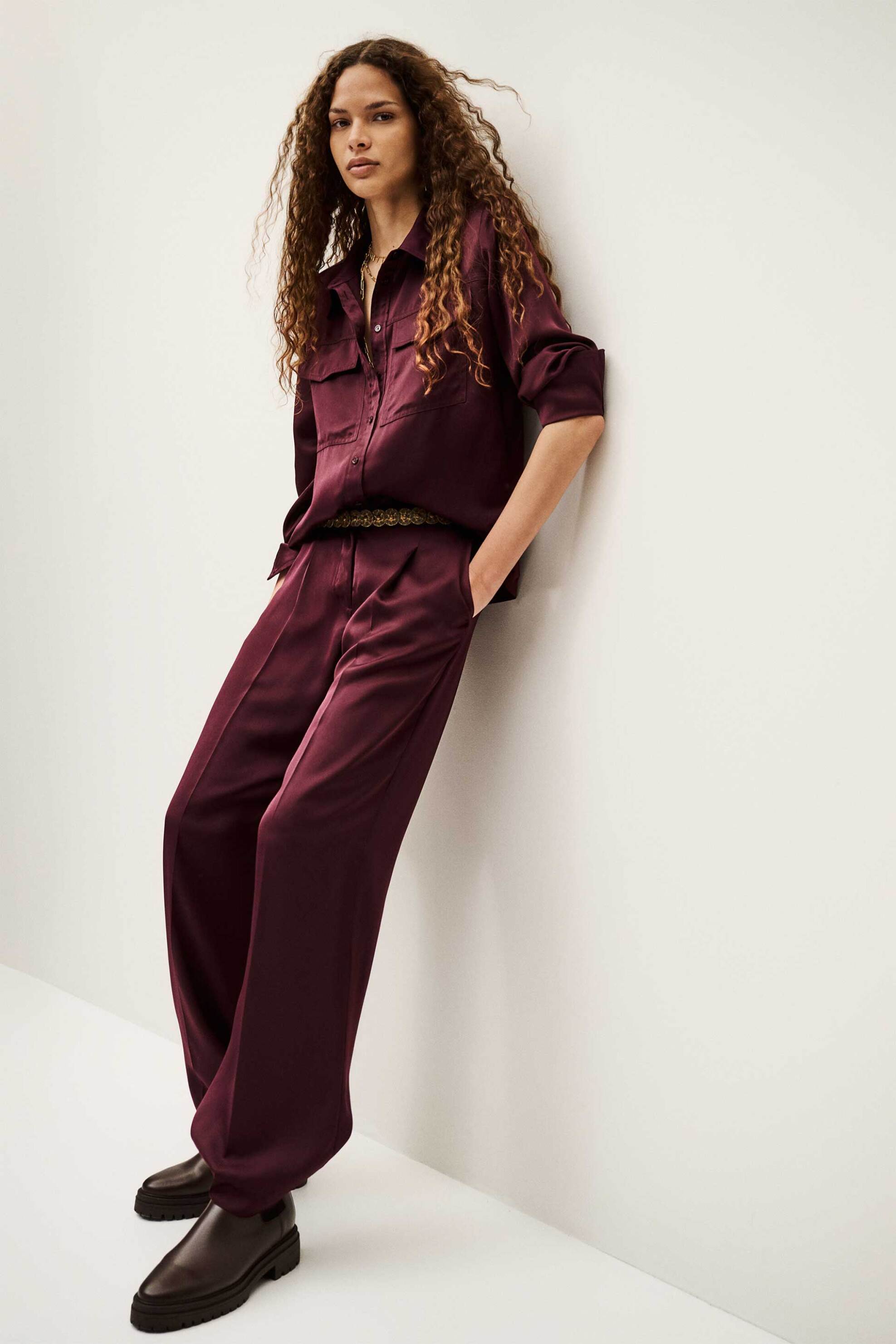 ba&sh γυναικείο παντελόνι σατέν με πιέτες oversized "Charly" - 1H25CHAR Μπορντό φωτογραφία