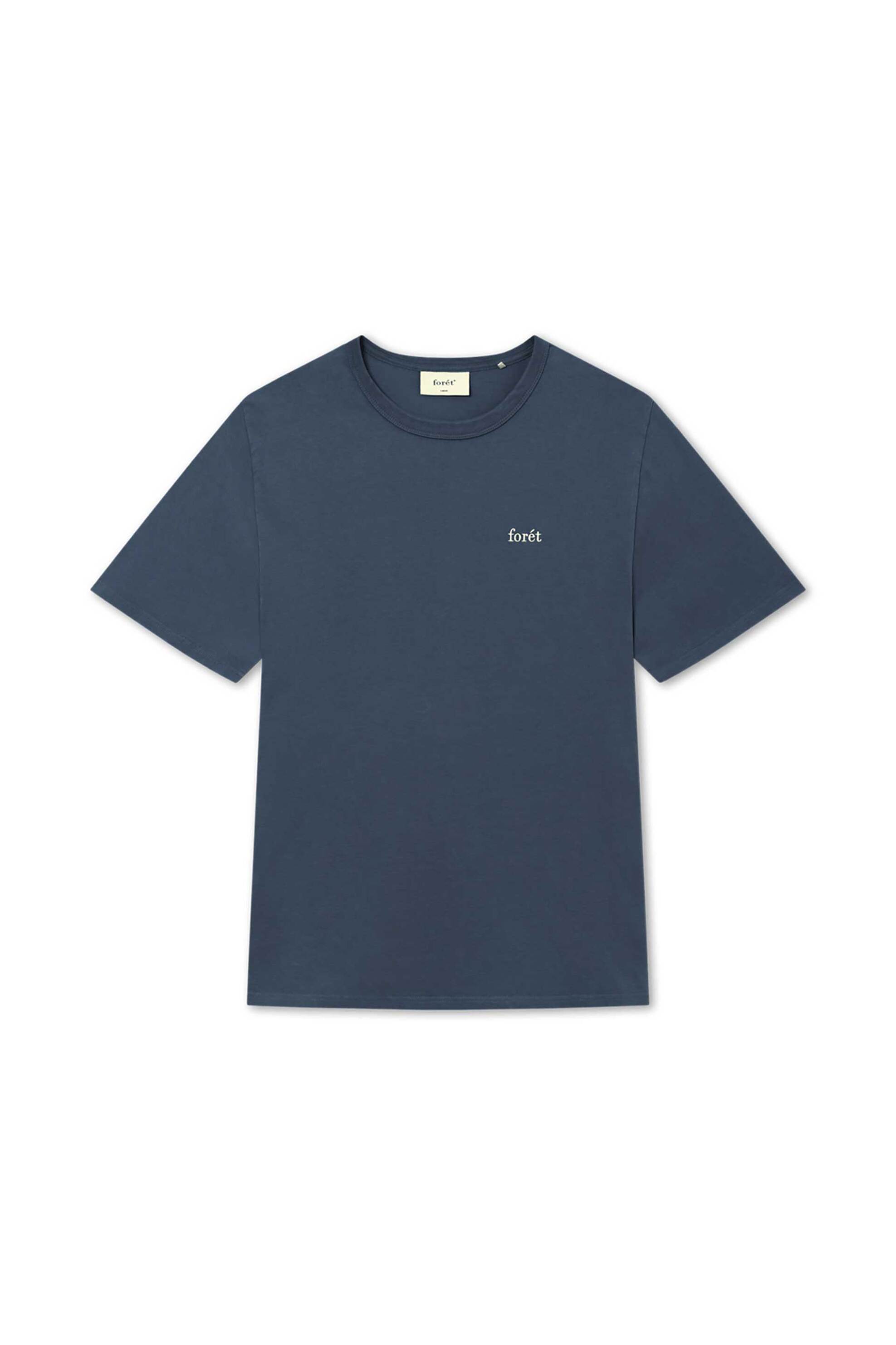 Ανδρική Μόδα > Ανδρικά Ρούχα > Ανδρικές Μπλούζες > Ανδρικά T-Shirts Forét ανδρικό T-shirt μονόχρωμο με κεντημένο λογότυπο Loose Fit "Bass" - F4013 Μπλε Σκούρο