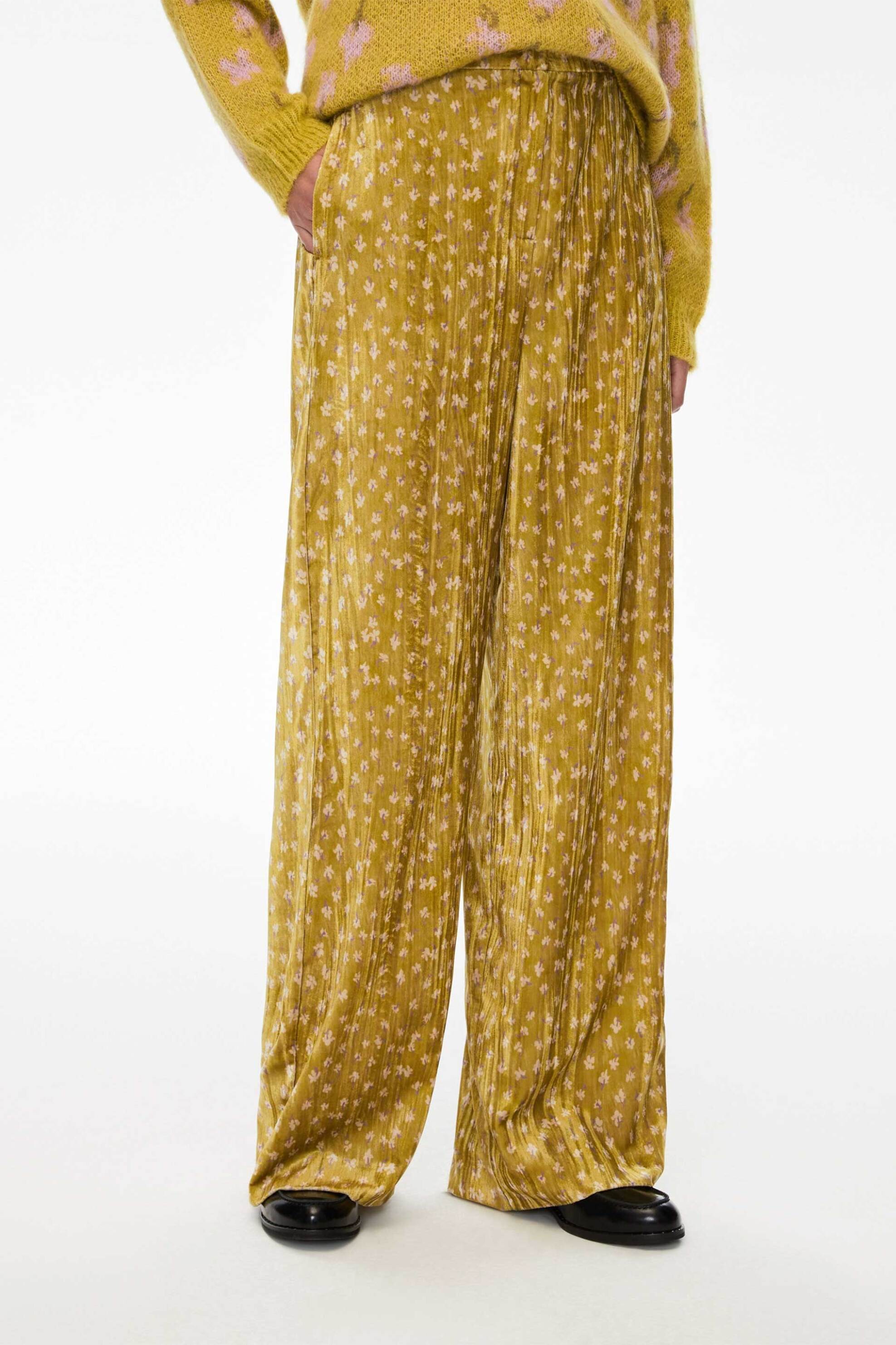 iBlues γυναικείο παντελόνι velvet "Puma" - 2527136062200 Μουσταρδί φωτογραφία