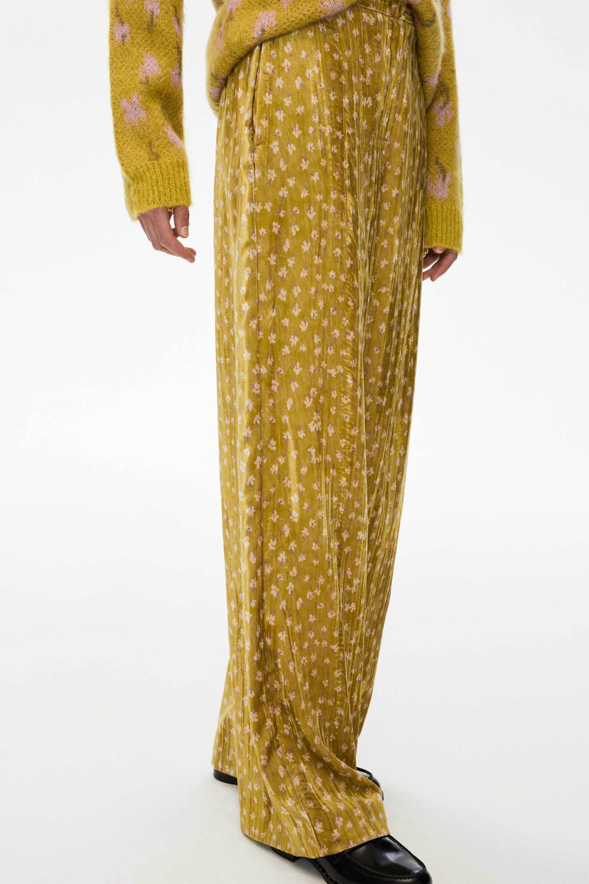 iBlues γυναικείο παντελόνι velvet "Puma" - 2527136062200 Μουσταρδί φωτογραφία