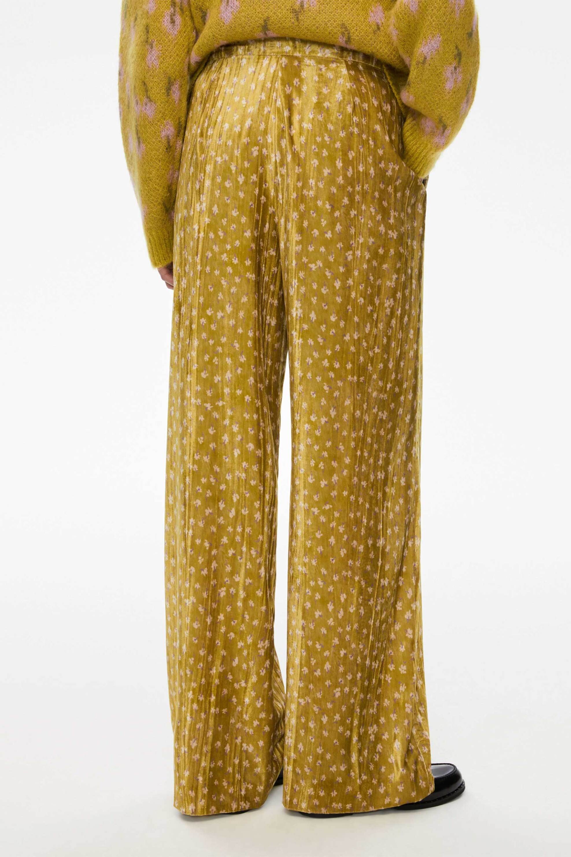 iBlues γυναικείο παντελόνι velvet "Puma" - 2527136062200 Μουσταρδί φωτογραφία