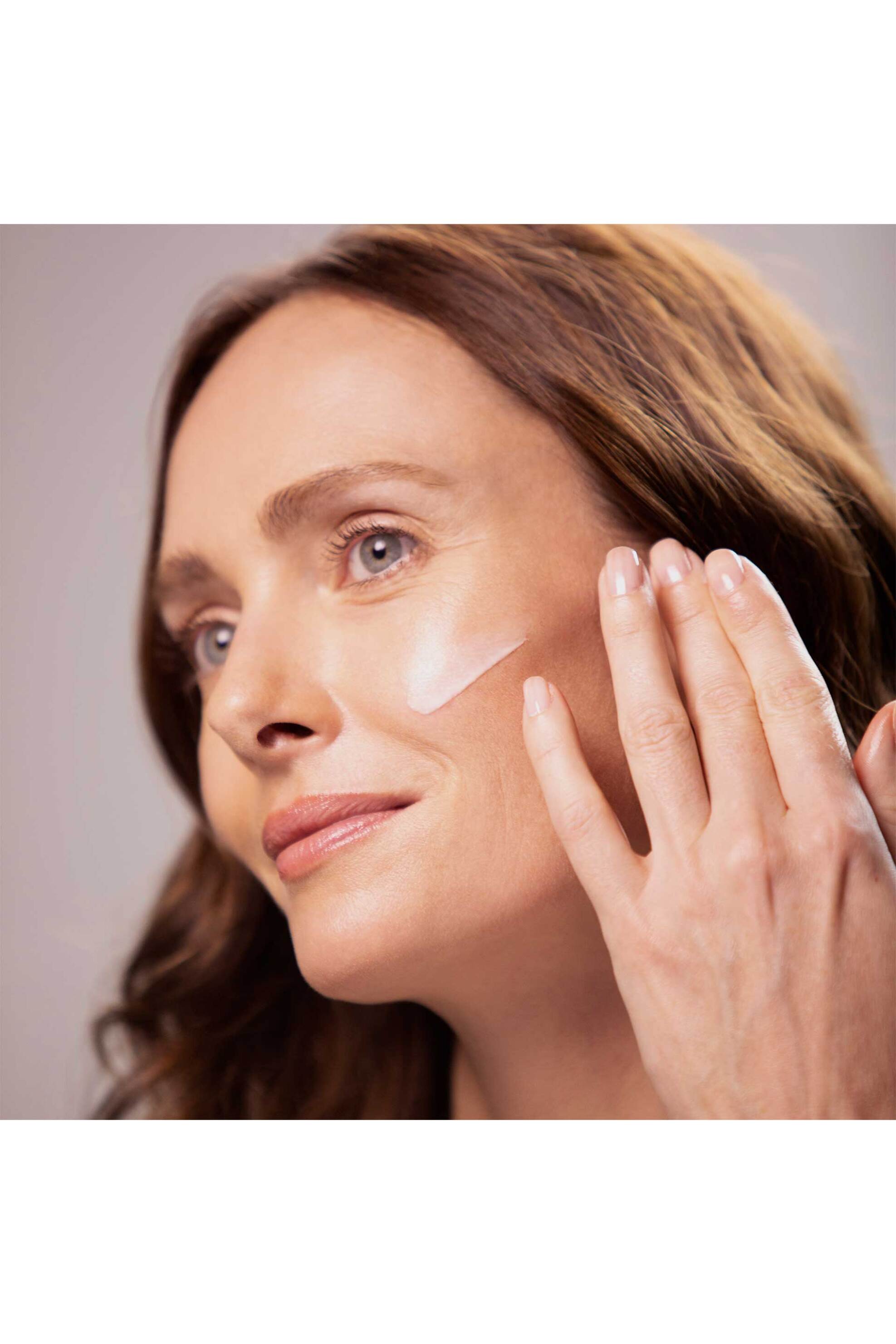 Sisley Sisleÿa L'integral Anti-Age Radiance Anti-Dark Spot Serum 30 ml - 150510 φωτογραφία