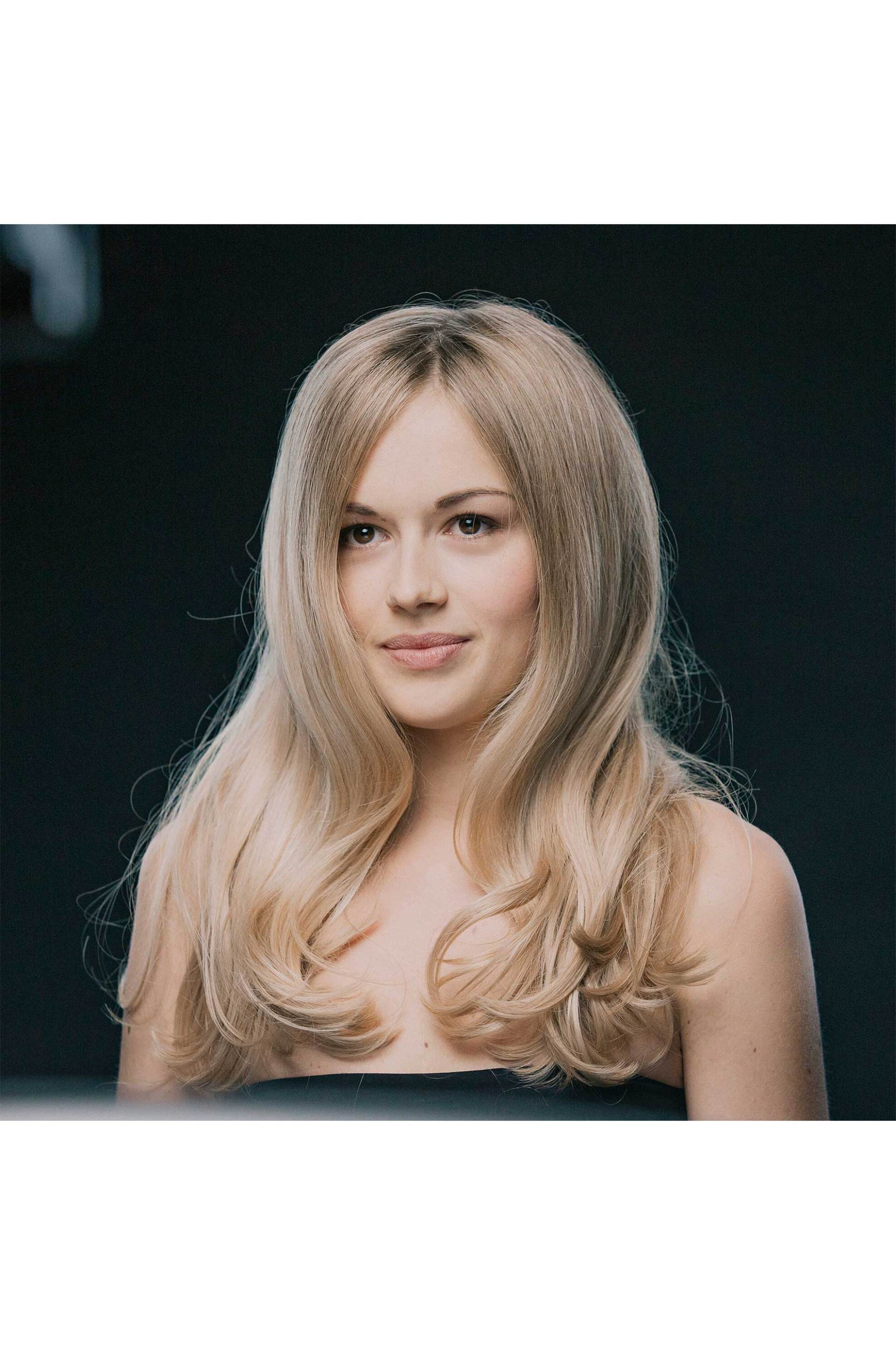 Hair Rituel by Sisley Revitalizing Volumizing Shampoo With Camellia Oil 200 ml - 169220 φωτογραφία