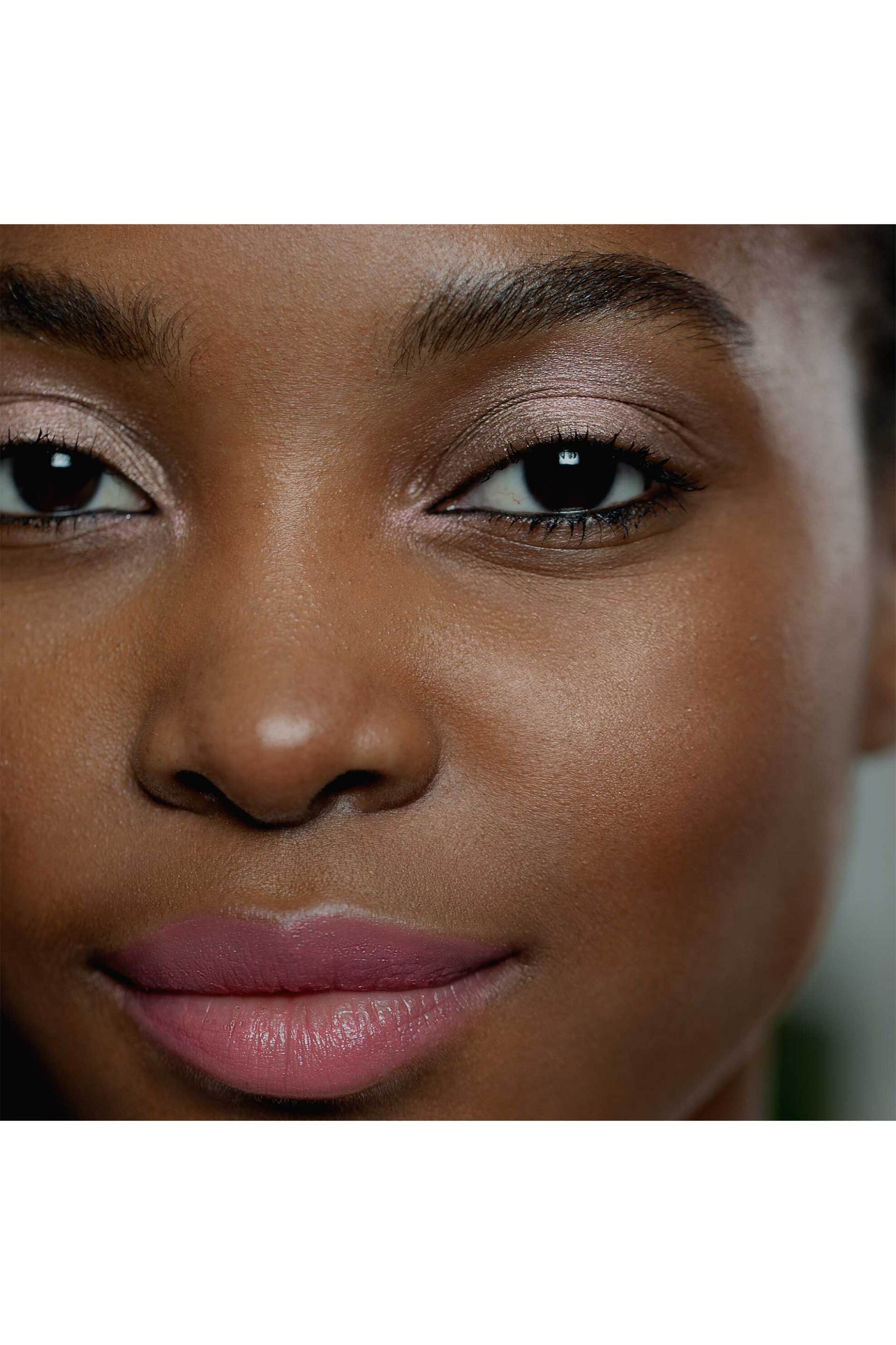 Sisley Ombre Éclat Liquide 6,5 ml - 186701 1 Champagne φωτογραφία