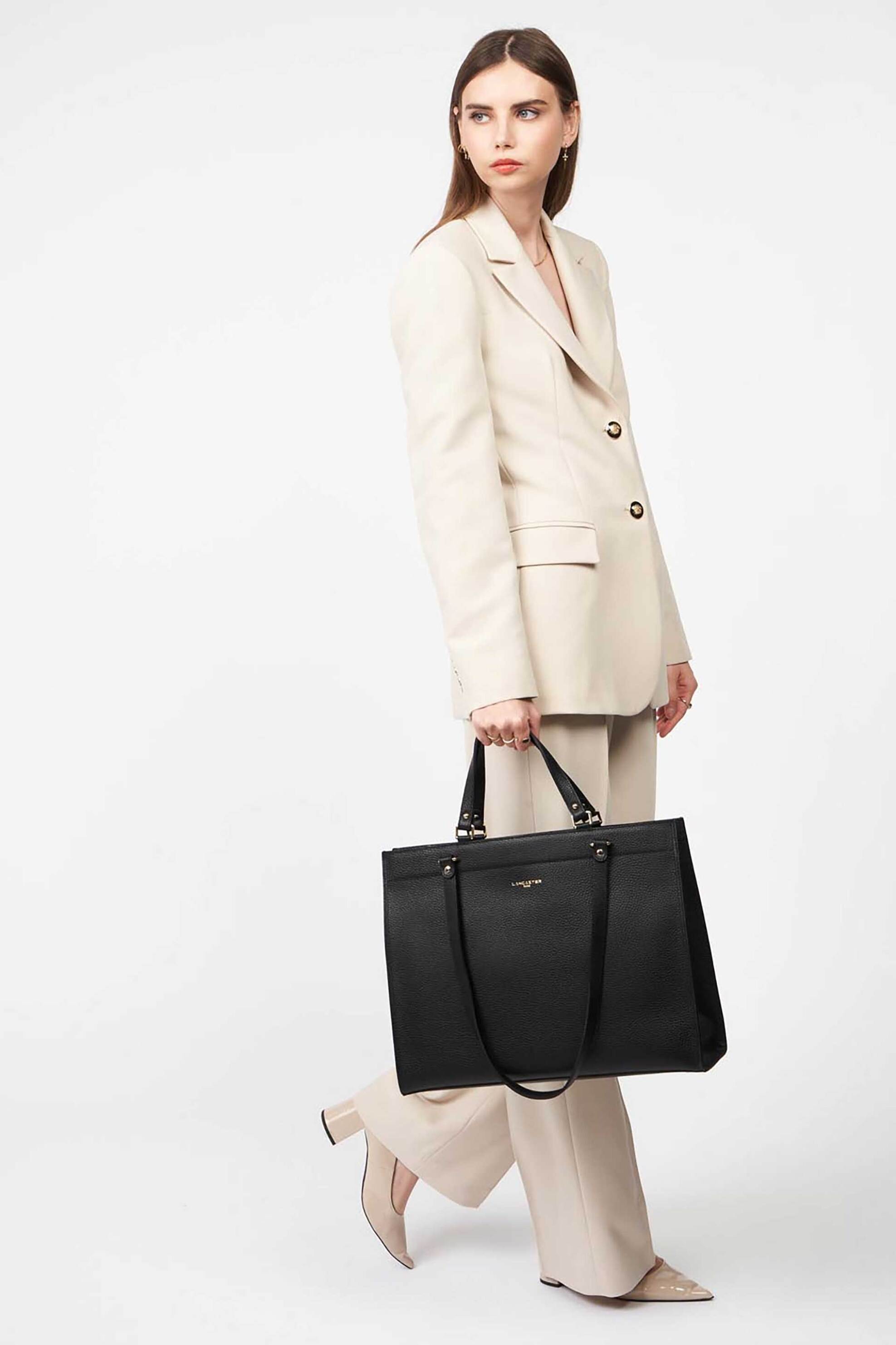 Lancaster γυναικεία δερμάτινη τσάντα ώμου μονόχρωμη με contrast εσωτερικό "Foulonné Double Très Grand Cabas Épaule" - 470-59 Μαύρο φωτογραφία