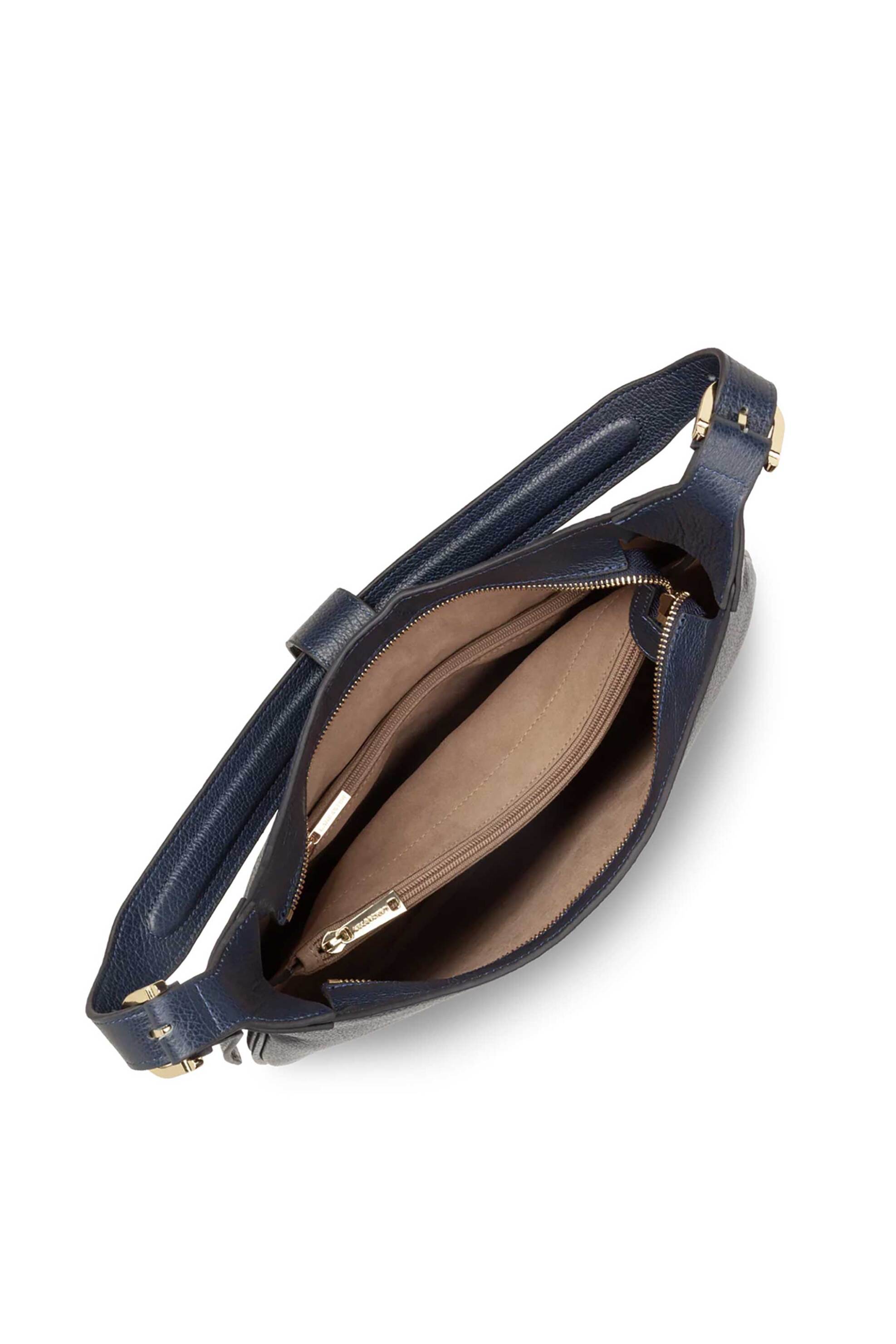 LANCASTER BAGS Lancaster γυναικεία δερμάτινη τσάντα ώμου "Dune Gaia" - 529-105 Μπλε Σκούρο - 4