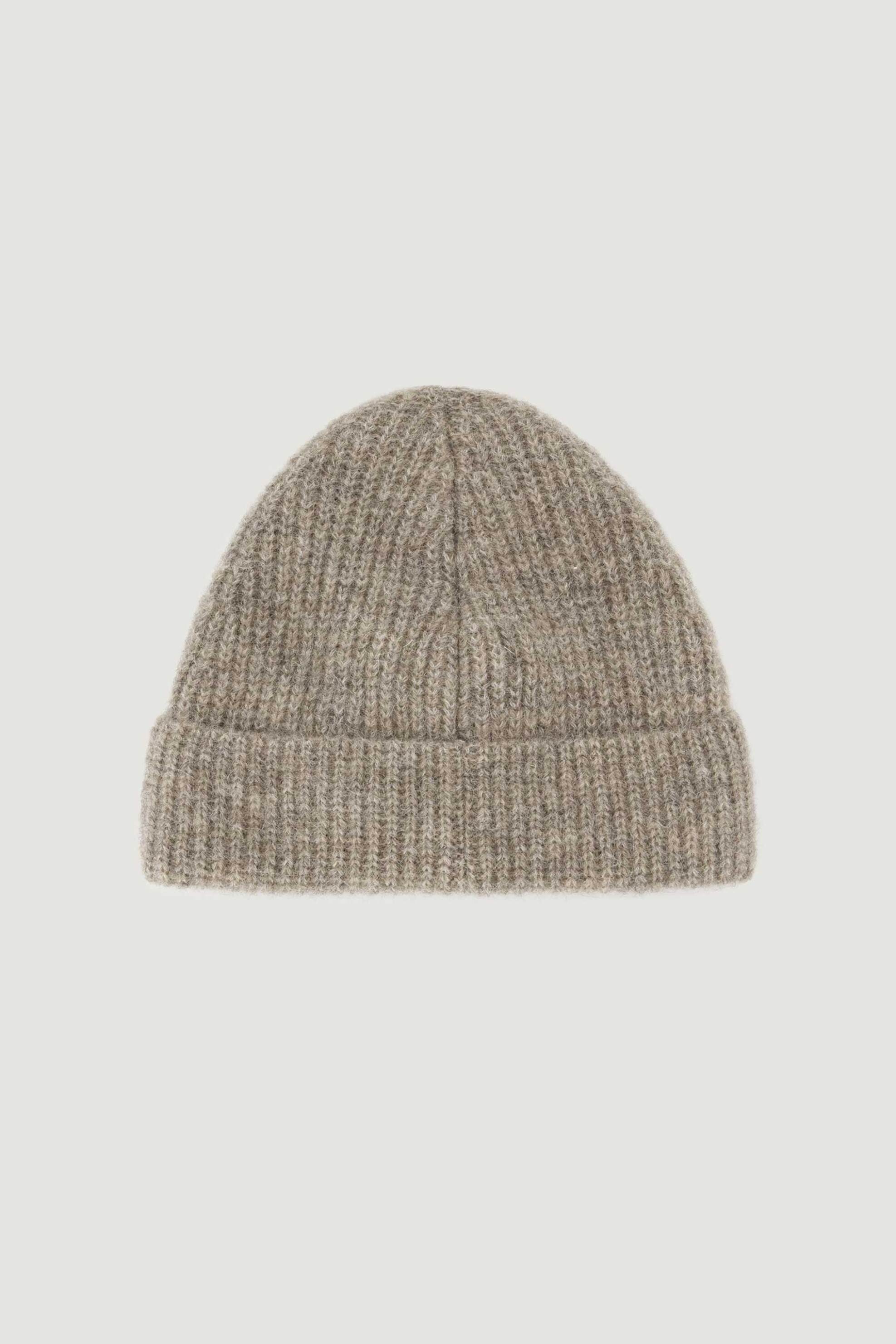 Maison Labiche γυναικείο σκουφάκι με κεντημένο lettering "Amour" - YAFAGEAMOUR Μπεζ φωτογραφία