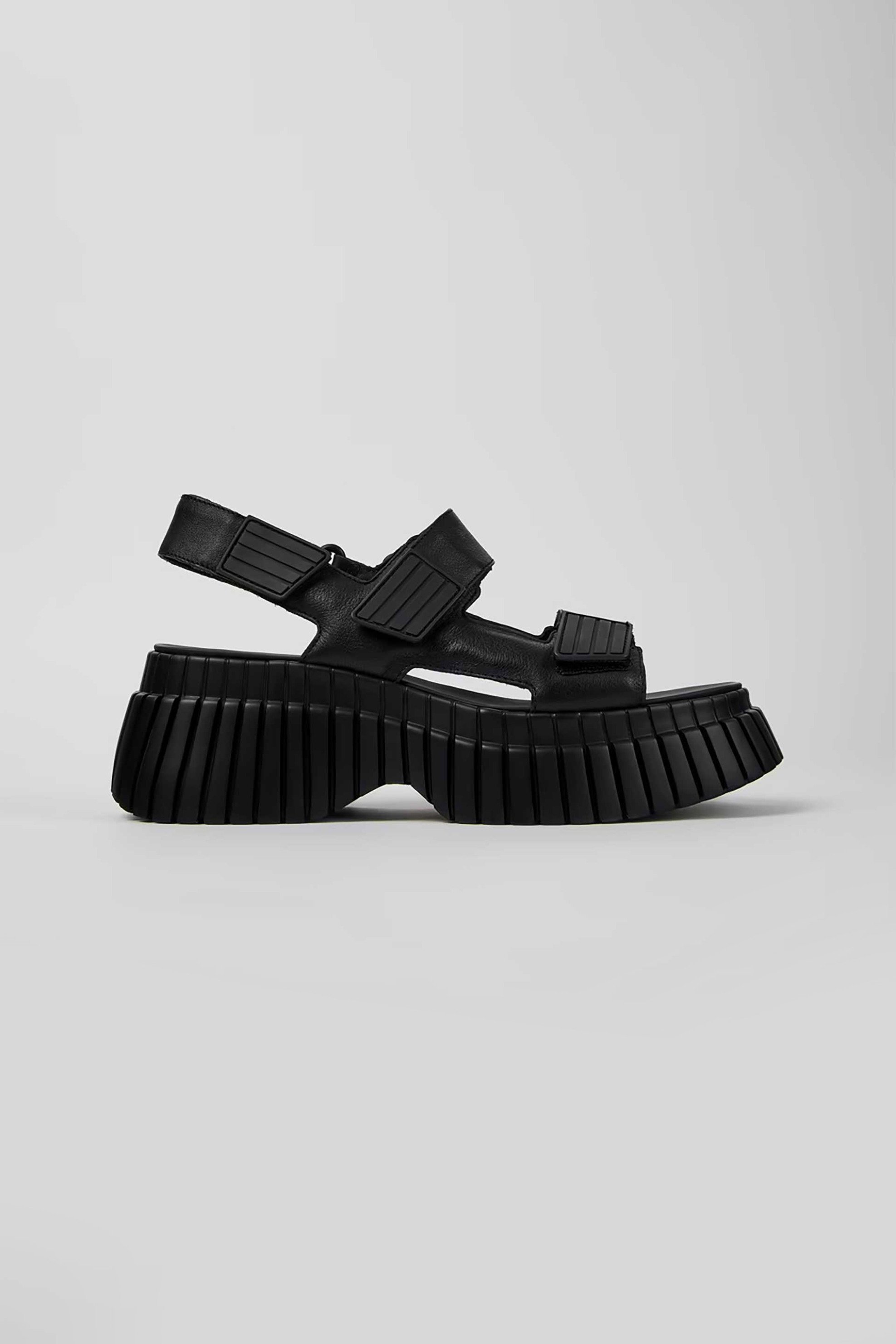 Camper γυναικεία δερμάτινα πέδιλα "BCN" - K201511-005 Μαύρο