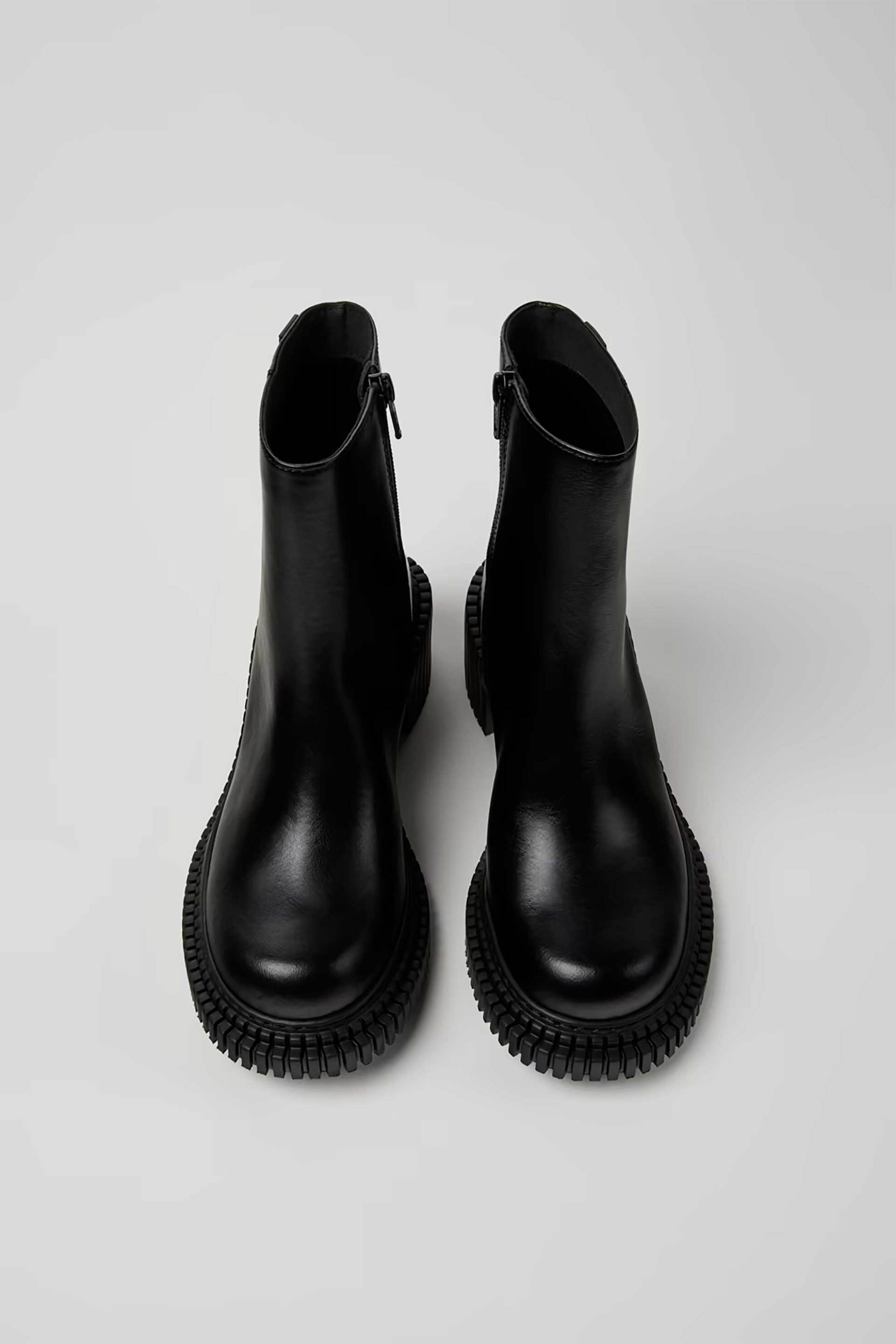 Camper γυναικεία δερμάτινα μποτάκια με φερμουάρ "Pix London" - K400804-001 Μαύρο φωτογραφία