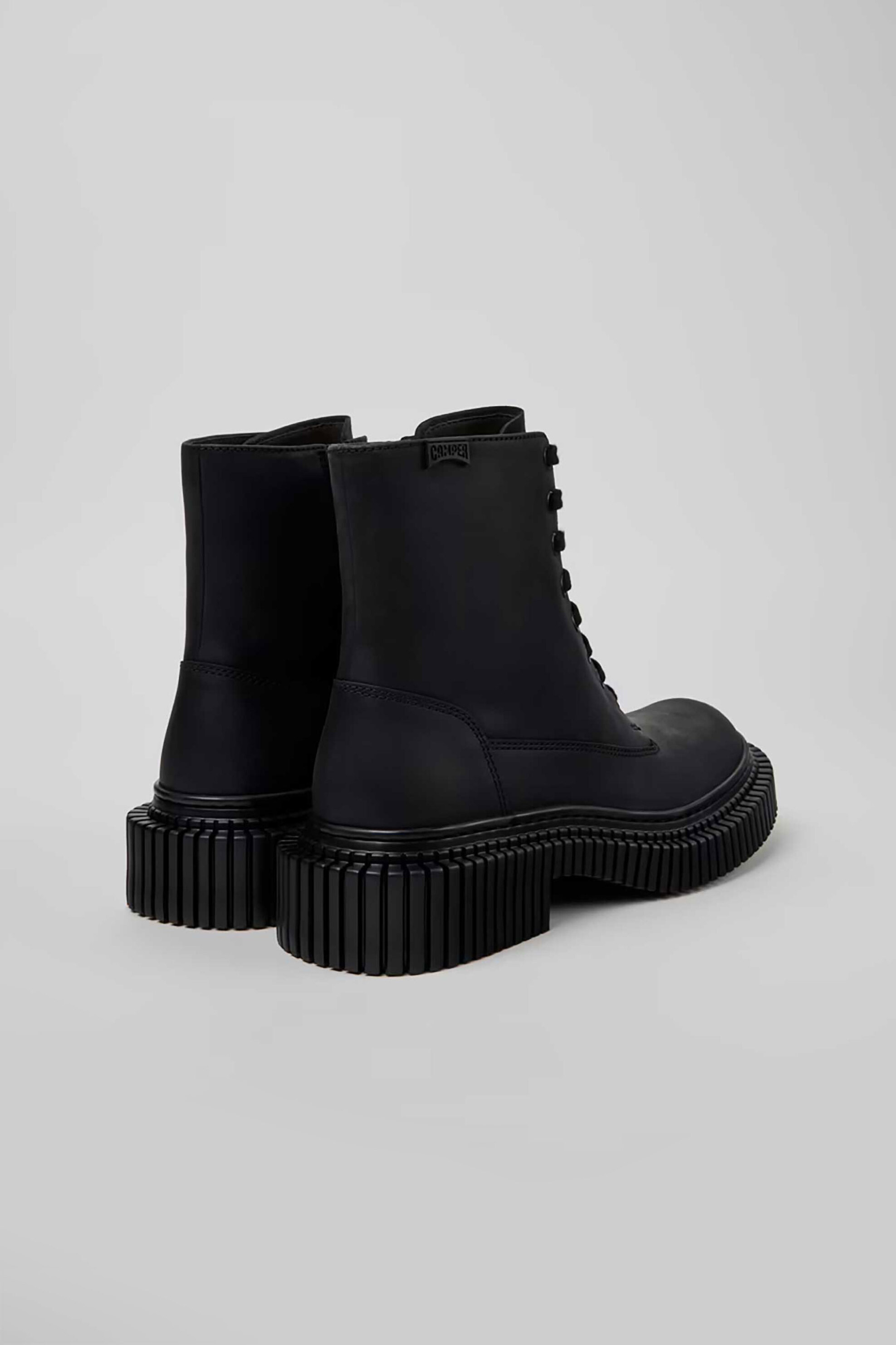 Camper γυναικεία suede μποτάκια με φερμουάρ και κορδόνι "Pix Berlin" - K400808-002 Μαύρο φωτογραφία