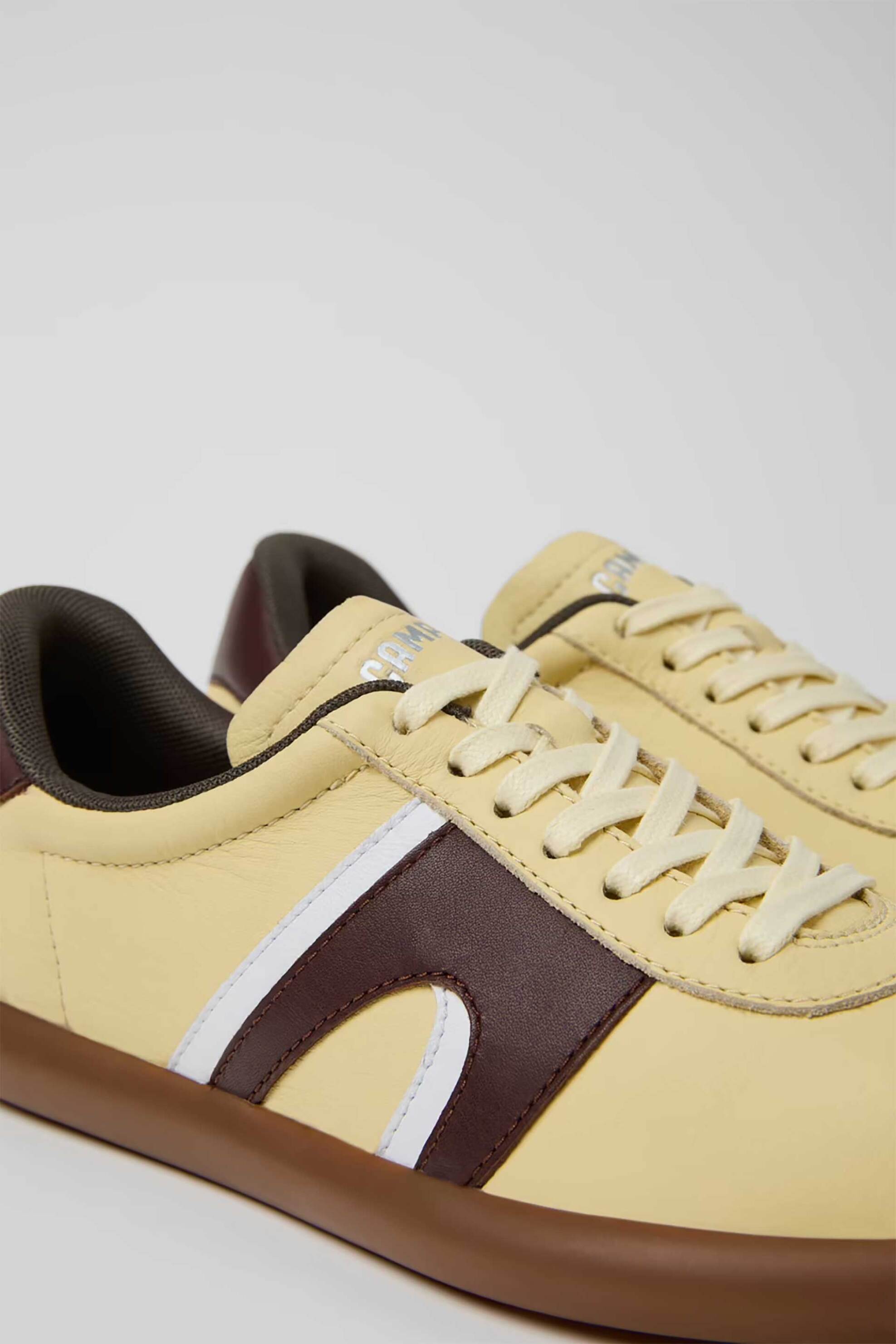 Camper γυναικεία δερμάτινα sneakers 