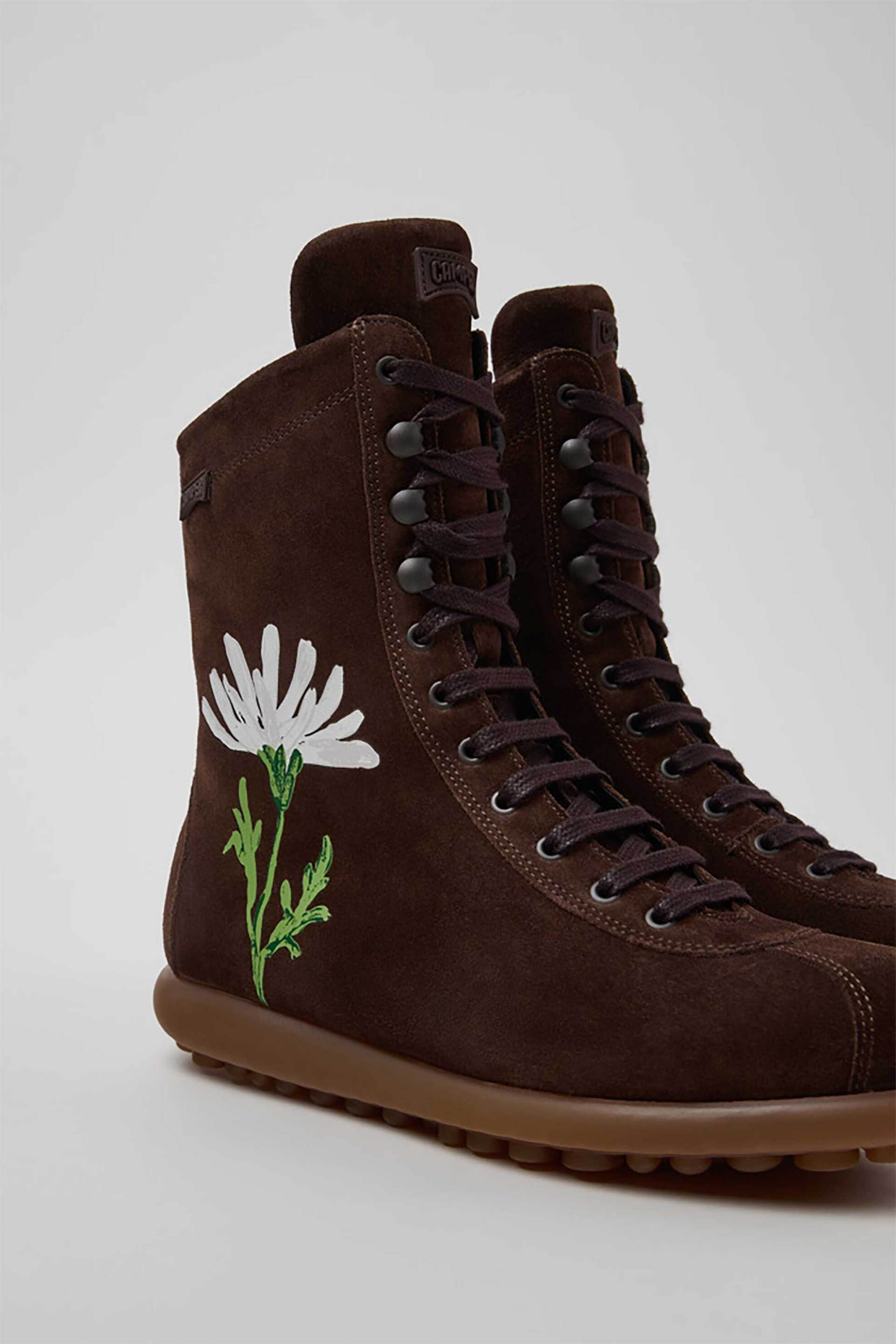 Camper γυναικεία suede μποτάκια 