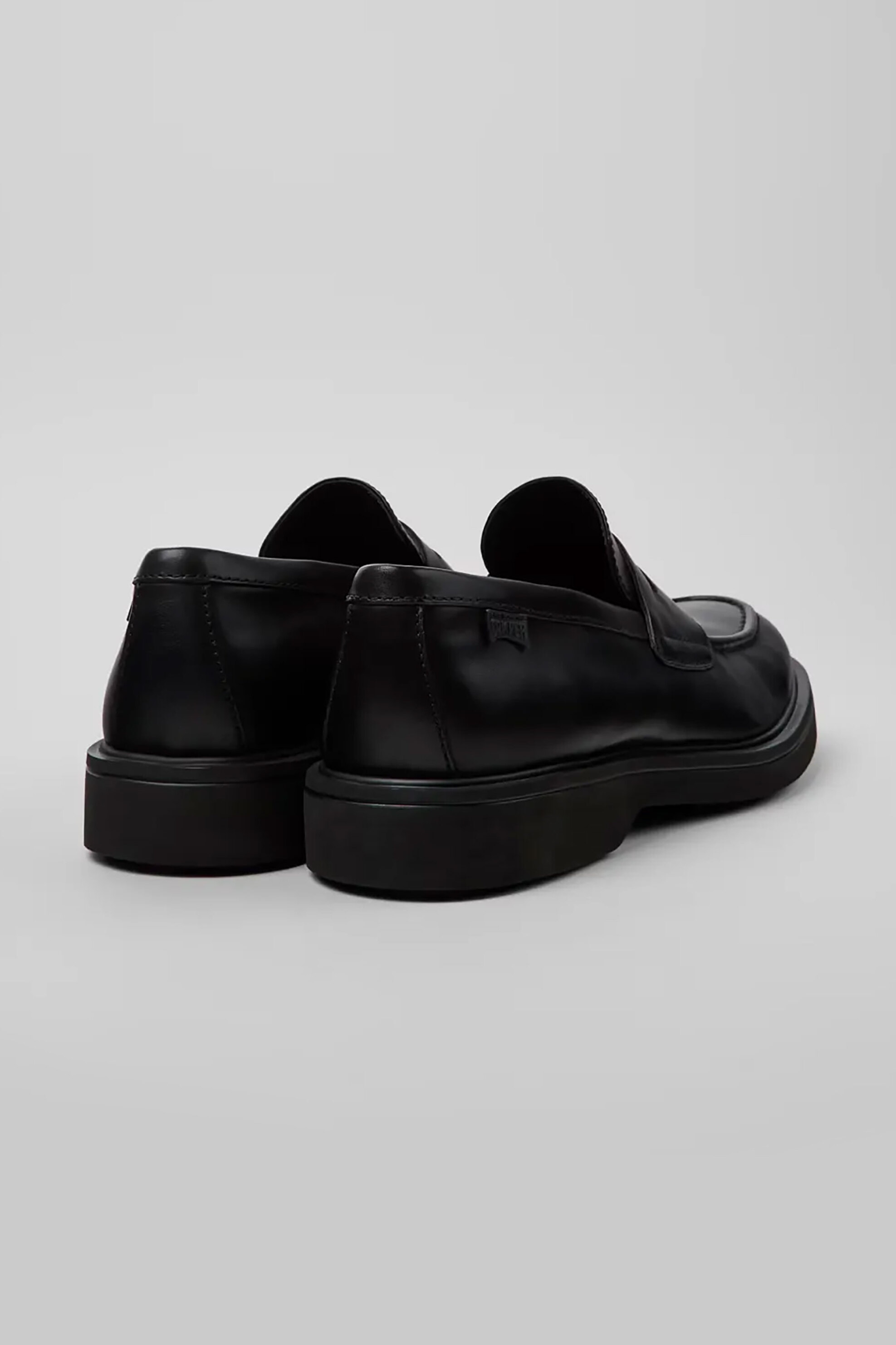 Camper ανδρικά δερμάτινα loafers "Norman" - K101001-001 Μαύρο φωτογραφία