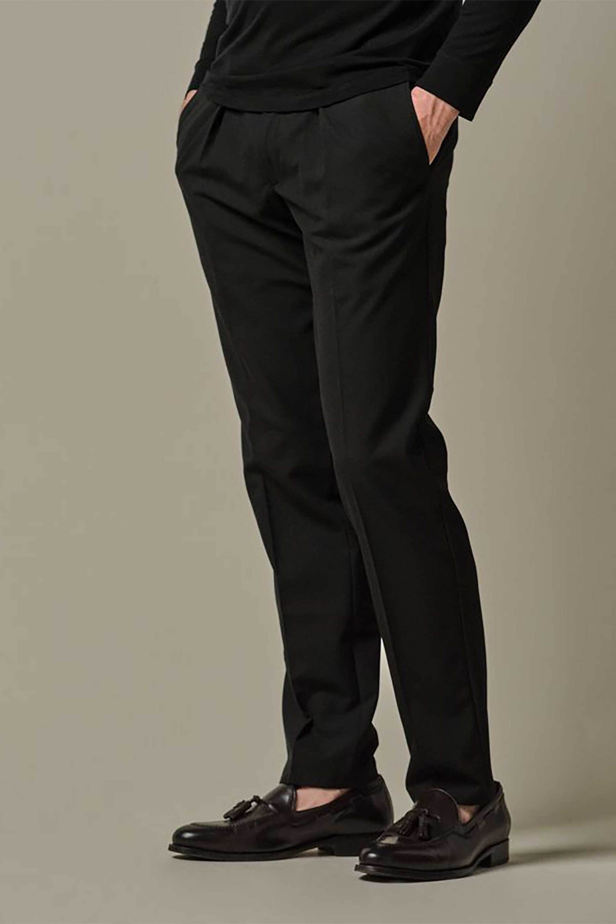 Profuomo ανδρικό παντελόνι μονόχρωμο Regular Fit - PPWQ30010A Μαύρο φωτογραφία