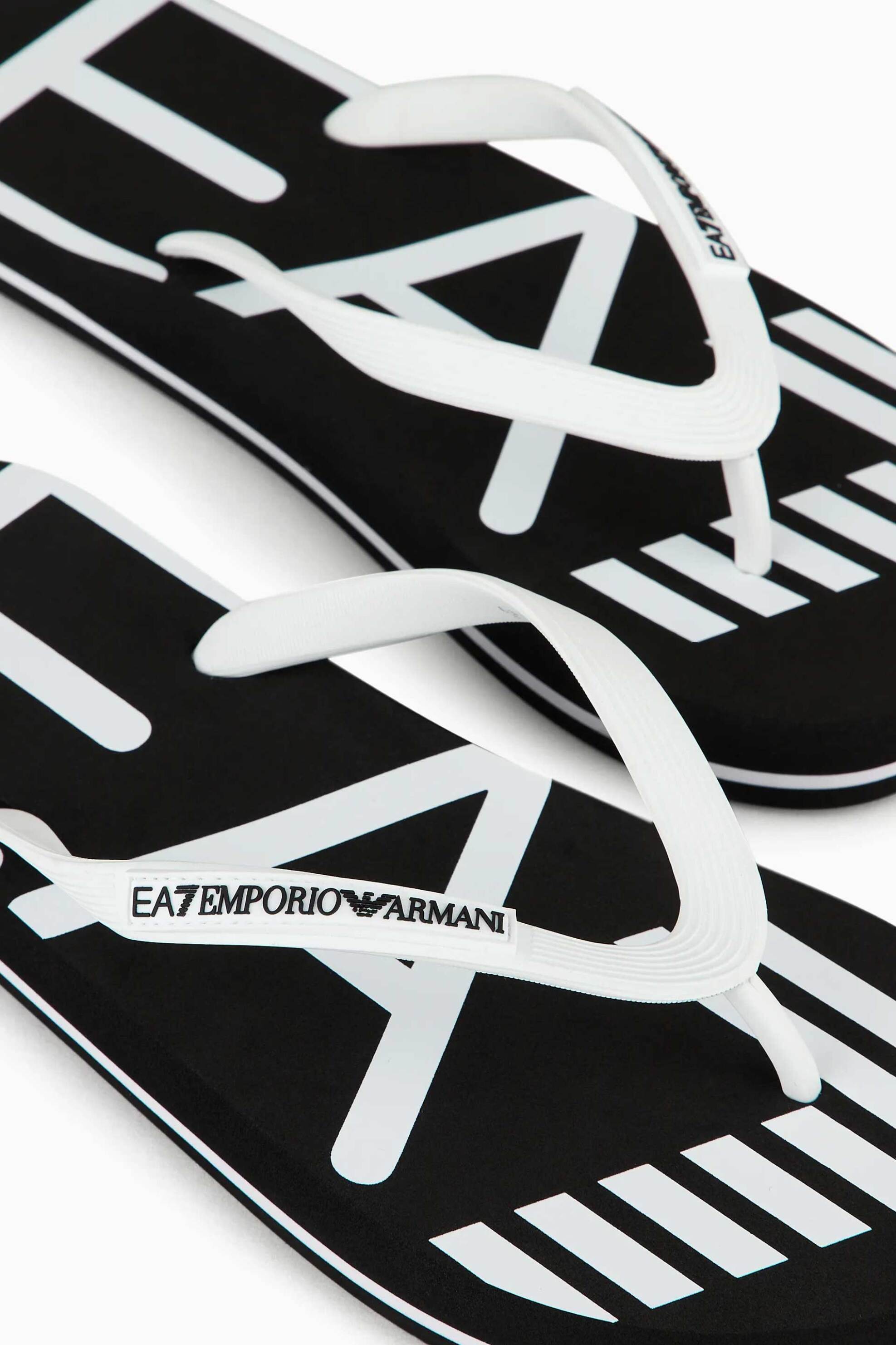 EA7 ανδρικές σαγιονάρες με διχρωμία και oversized logo - XCQ004XK196 Μαύρο