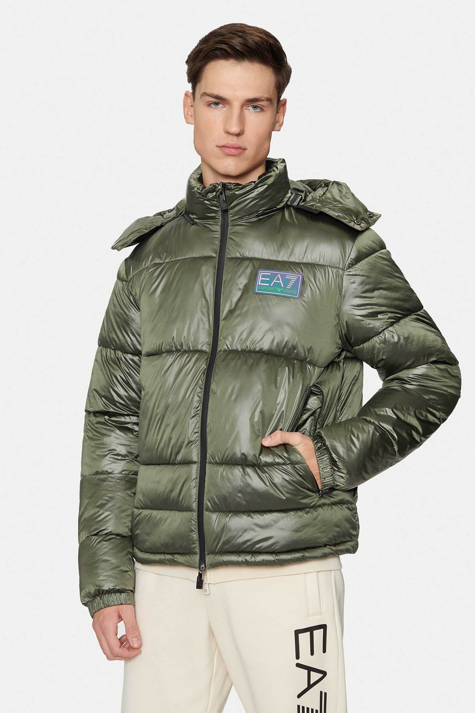 EA7 ανδρικό μπουφάν μονόχρωμο με καπιτονέ σχέδιο και logo patch Regular Fit - 6DPB71PN2MZ Λαδί