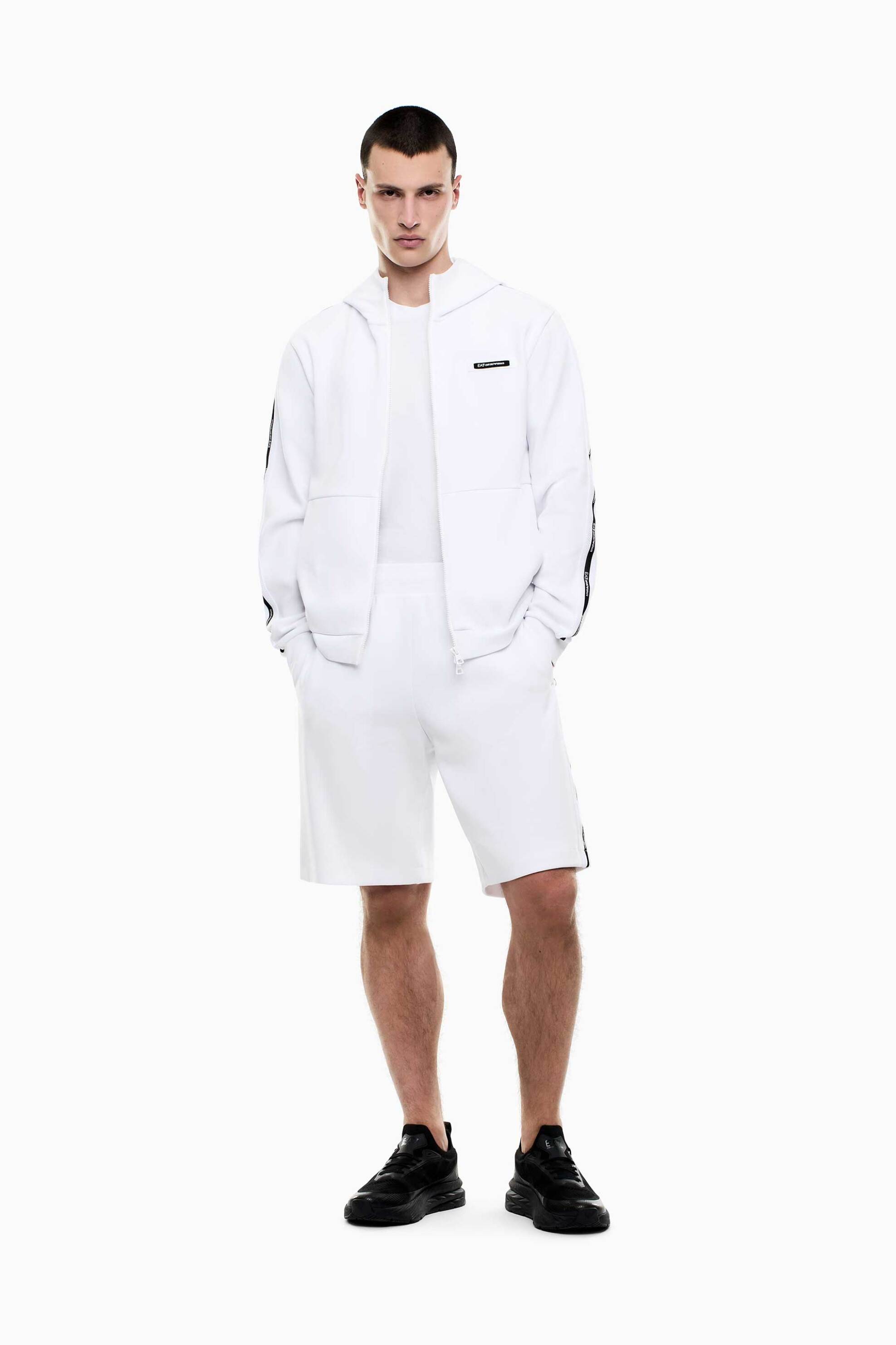 EA7 ανδρική βερμούδα με ελαστική μέση και logo tape στο πλάι Regular Fit - 7M001481AF12660 Λευκό