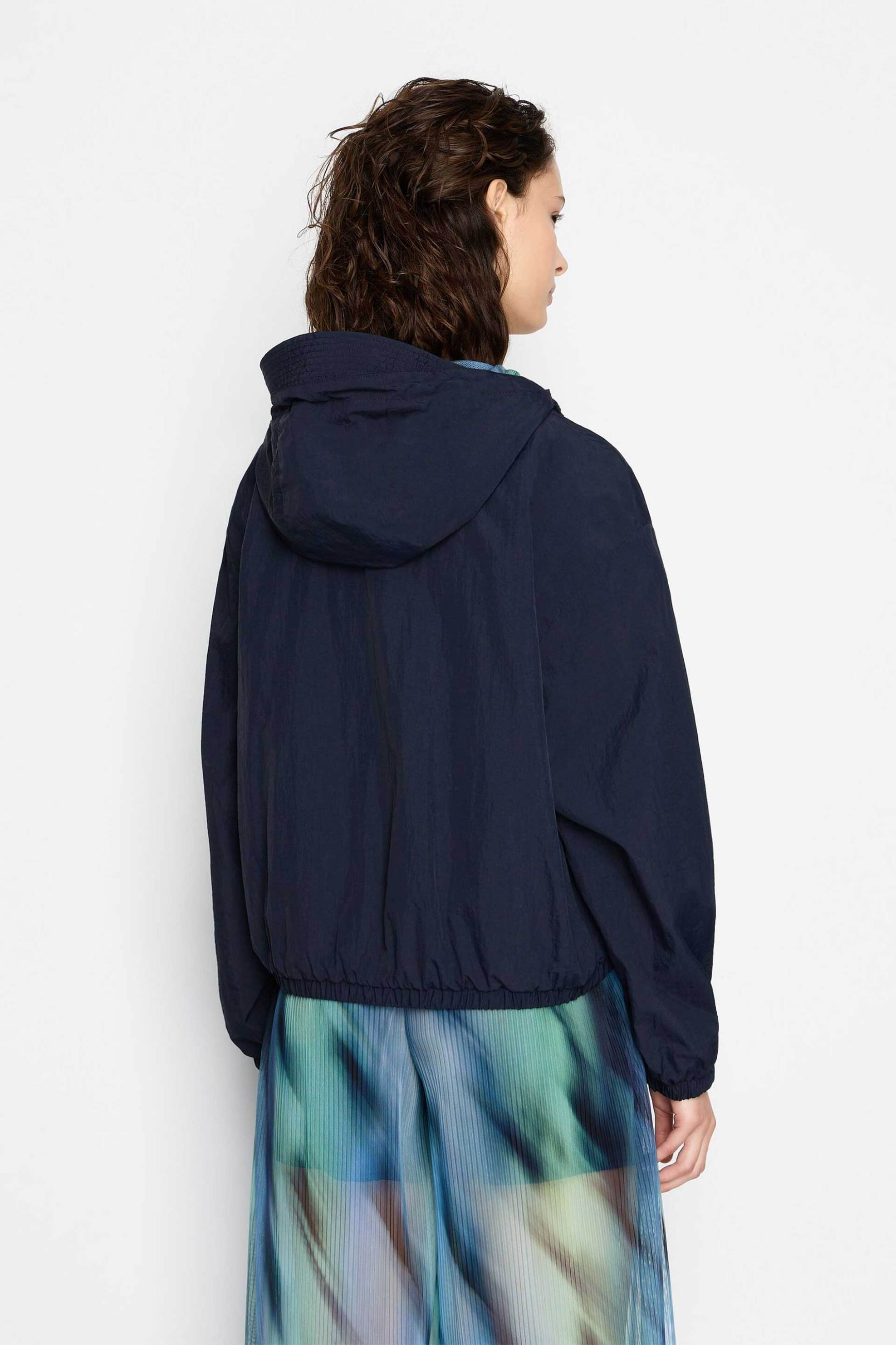 Armani Exchange γυναικείο jacket με κουκούλα και logo patch - 3DYB10YNTTZ Σκούρο Μπλε φωτογραφία