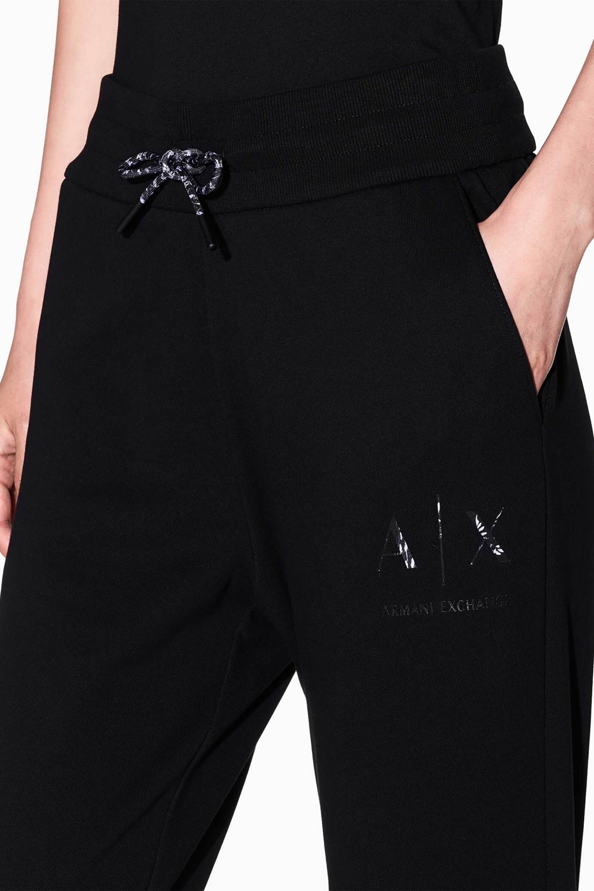 Armani Exchange γυναικείο παντελόνι φόρμας μονόχρωμο με contrast μονόγραμμα μπροστά - XW000986AF16114 Μαύρο φωτογραφία