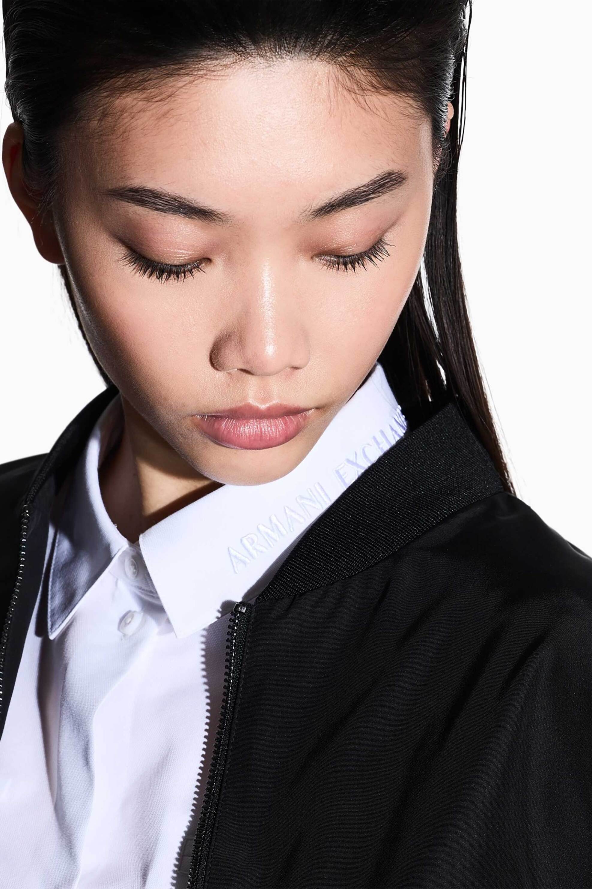 Armani Exchange γυναικείο πουκάμισο με ανάγλυγο logo - XW000668AF15983 Λευκό φωτογραφία