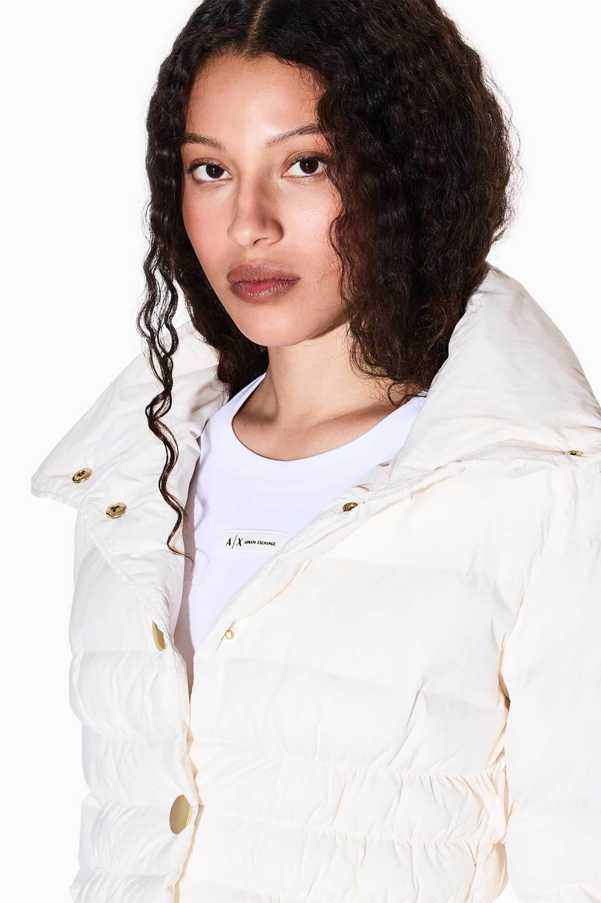 Armani Exchange γυναικείο T-shirt με logo patch Slim Fit - XW001362AF16294 Λευκό φωτογραφία