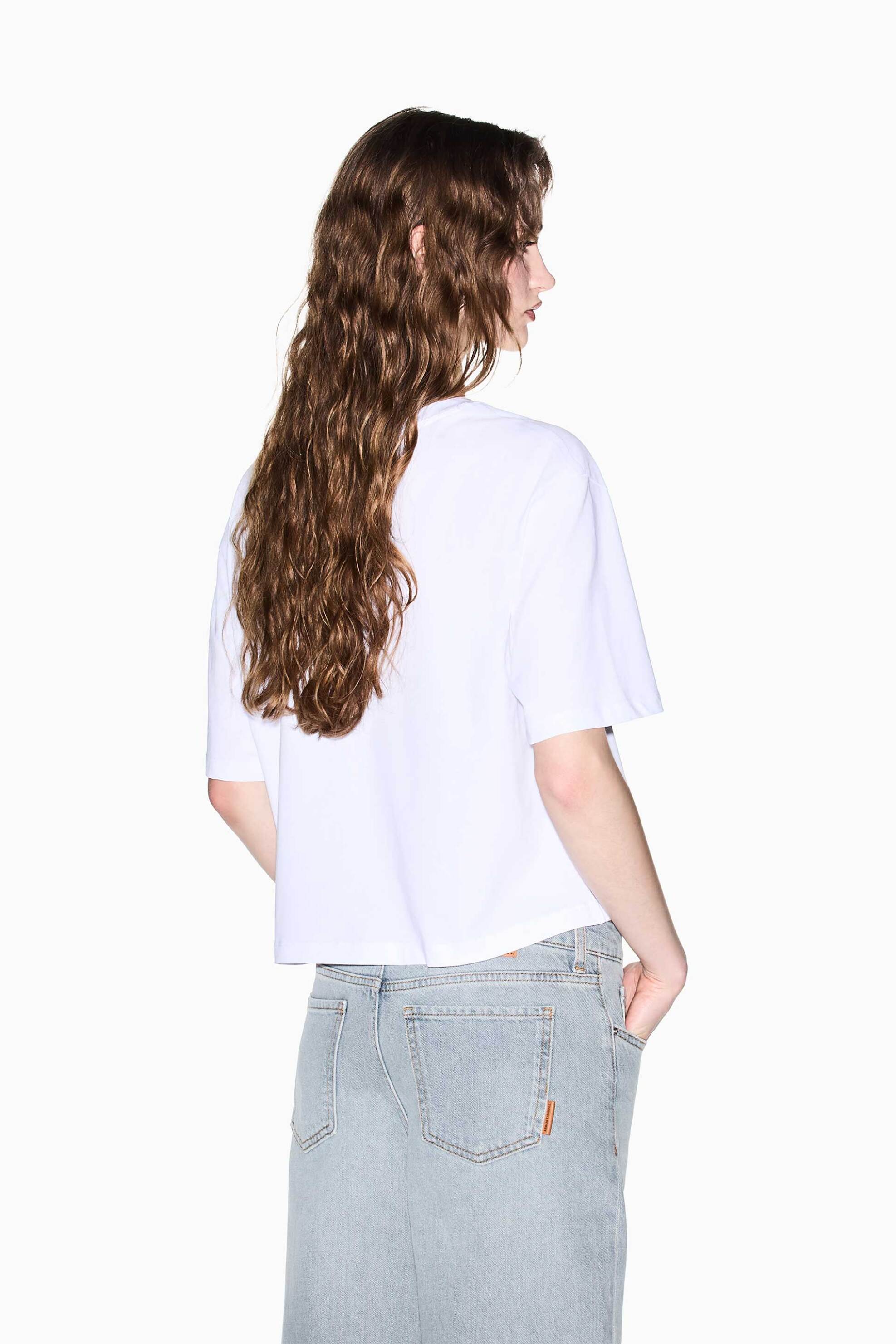 Armani Exchange Γυναικείο Cropped T-Shirt με Lettering Regular Fit - Xw002297Af17172 Λευκό