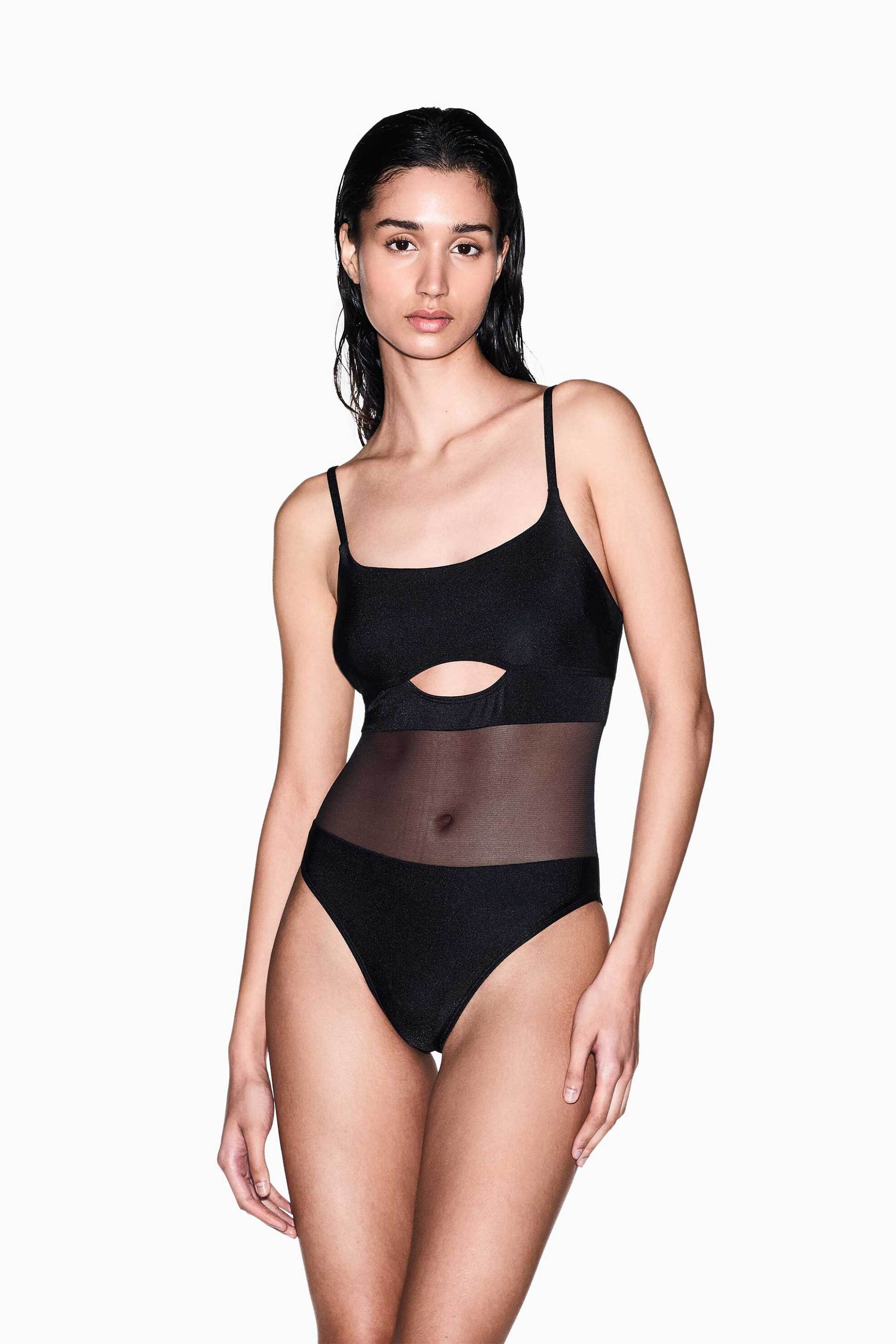 ARMANI EXCHANGE Armani Exchange γυναικείο μαγιό ολόσωμο με cut-out και ημιδιαφάνεια - XW002354AF22076 Μαύρο