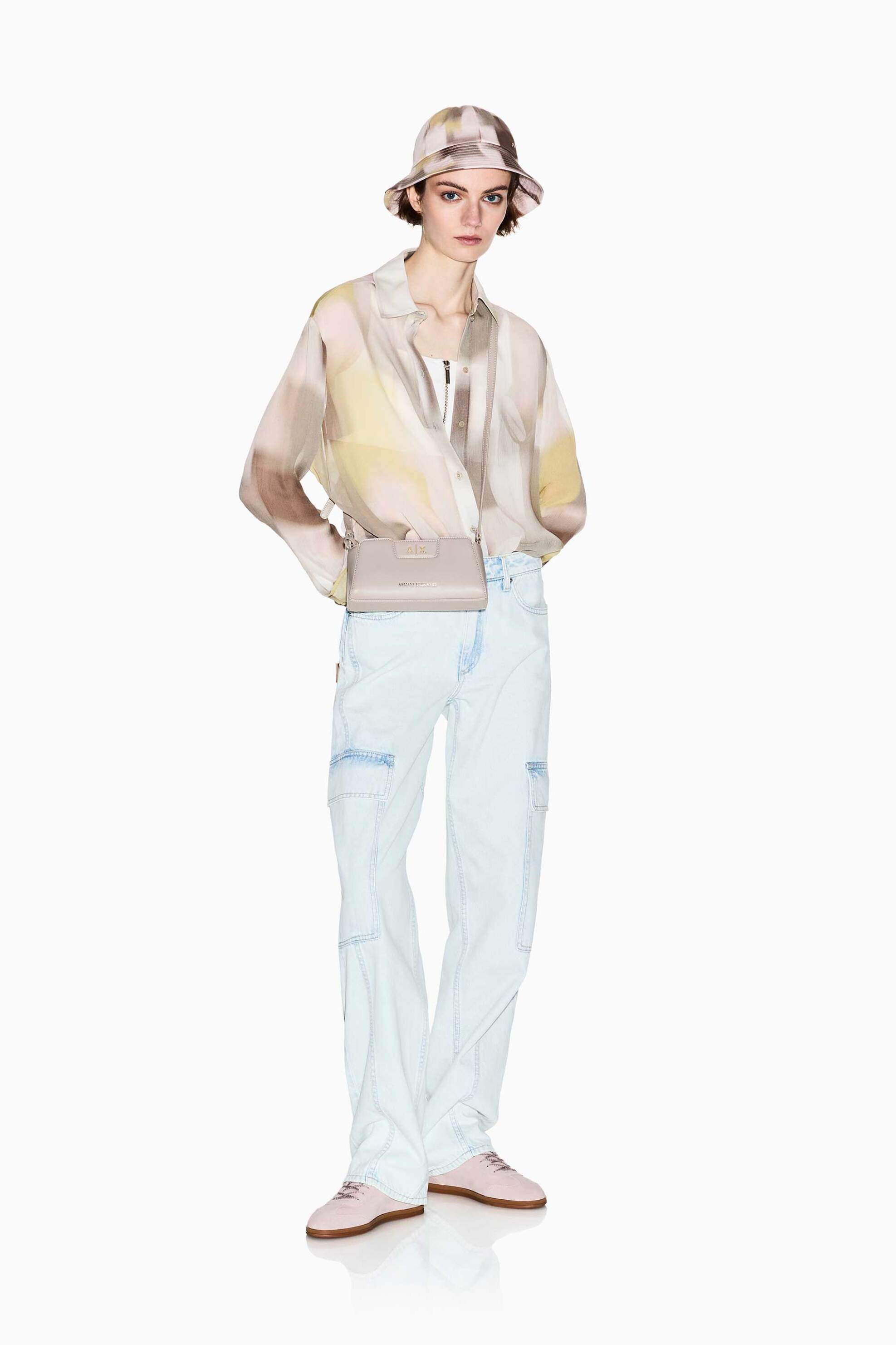 Armani Exchange γυναικείο πουκάμισο με all-over print - XW001966AF21554 Μπεζ