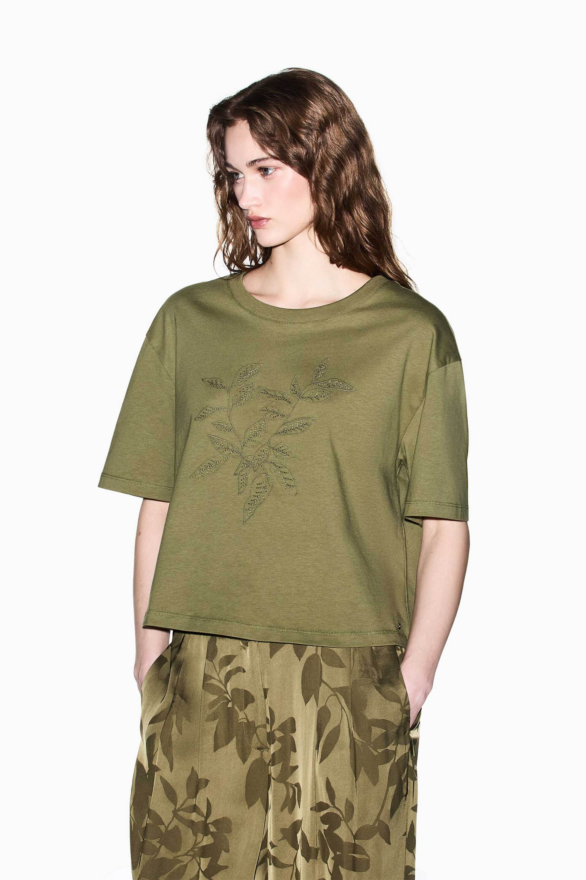 Armani Exchange γυναικείο cropped T-shirt με κέντημα - XW002298AF16356 Χακί