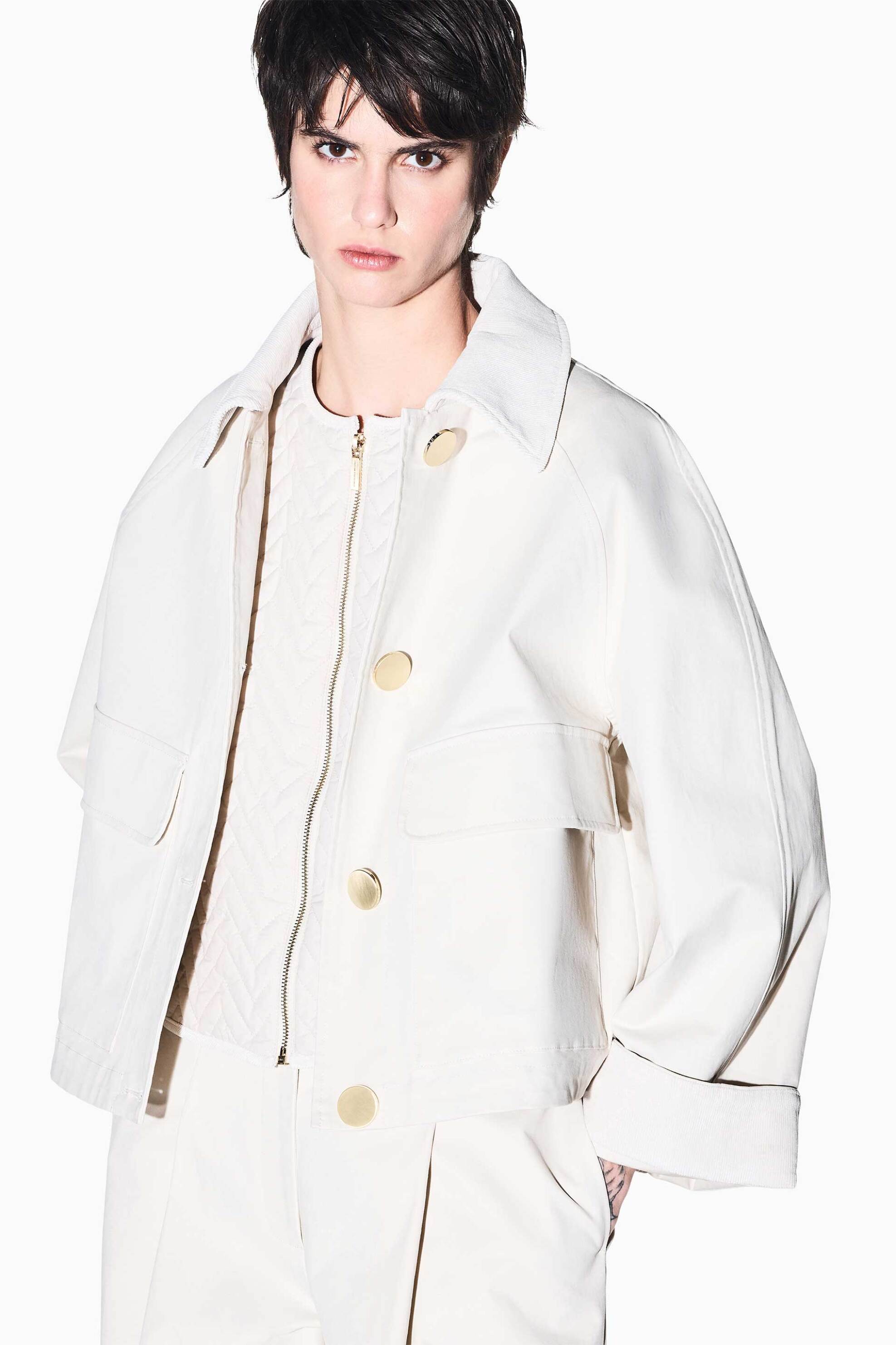 Armani Exchange γυναικείο jacket με γιακά και flap τσέπες Regular Fit - XW002930AF26077 Μπεζ