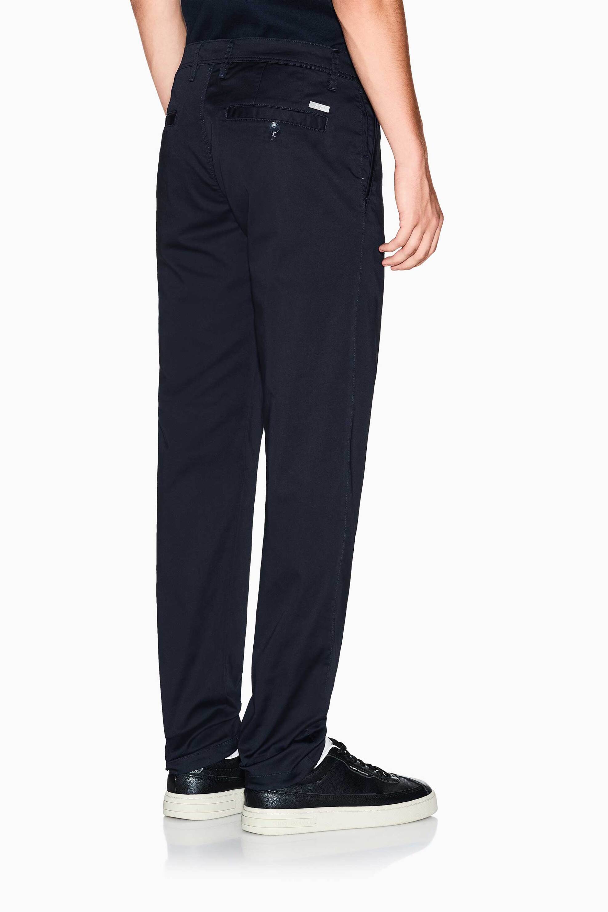 Armani Exchange ανδρικό παντελόνι chino Regular Fit - XM001162AF13236 Σκούρο Μπλε φωτογραφία