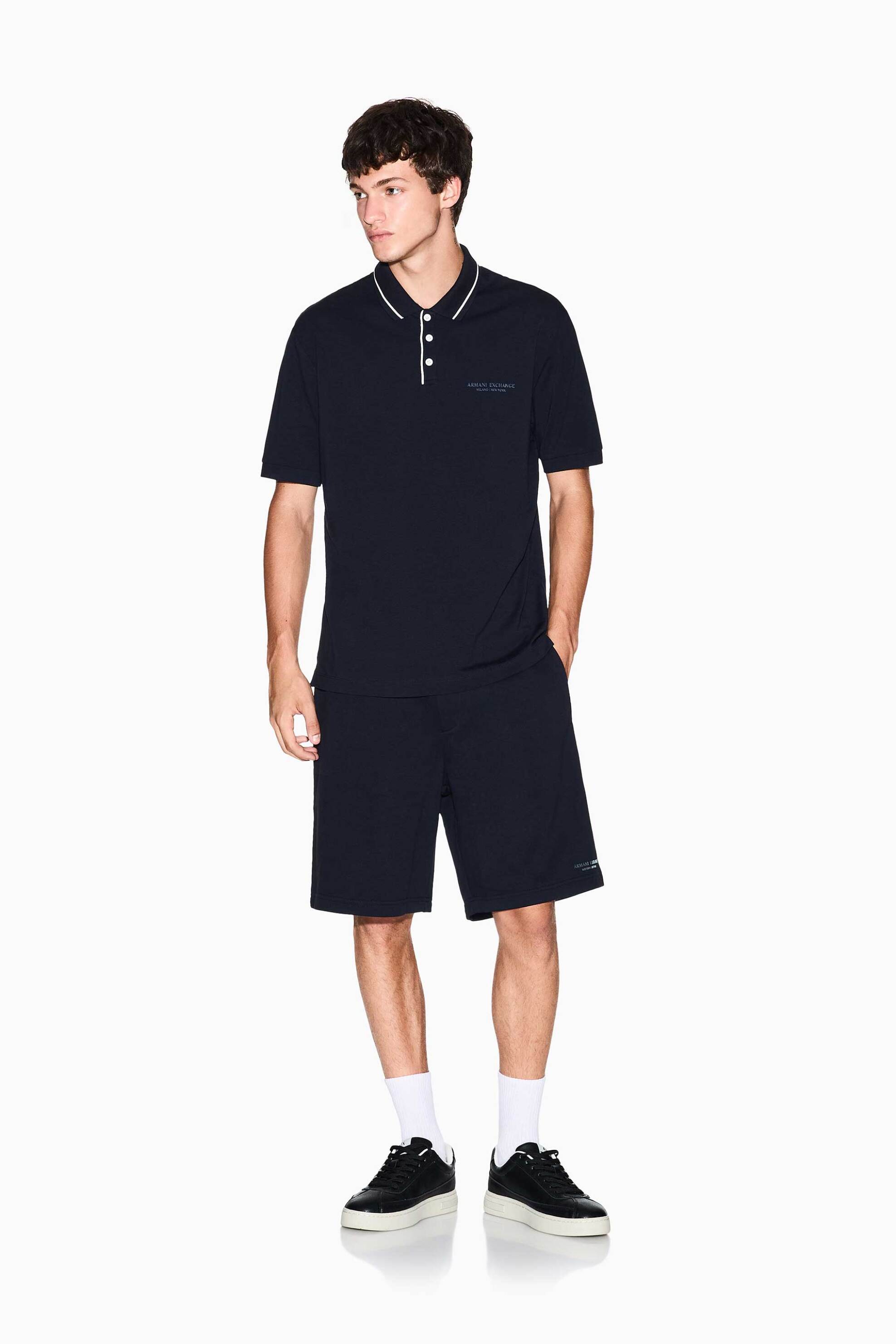 Armani Exchange ανδρική βερμούδα μονόχρωμη - XM001300AF20934 Σκούρο Μπλε