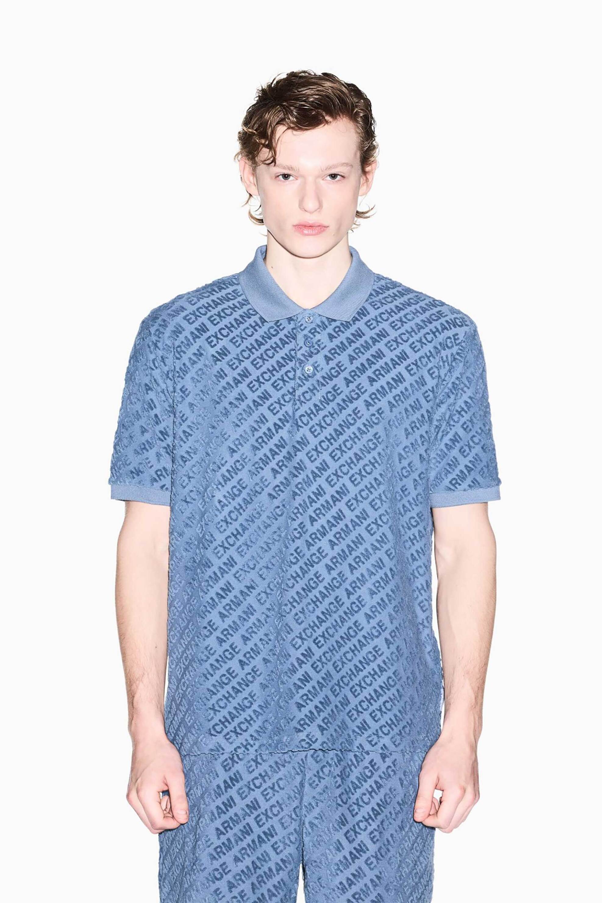 Armani Exchange ανδρική κοντομάνικη μπλούζα πόλο πικέ με all-over logo print Regular Fit - XM002347AF21860 Γαλάζιο