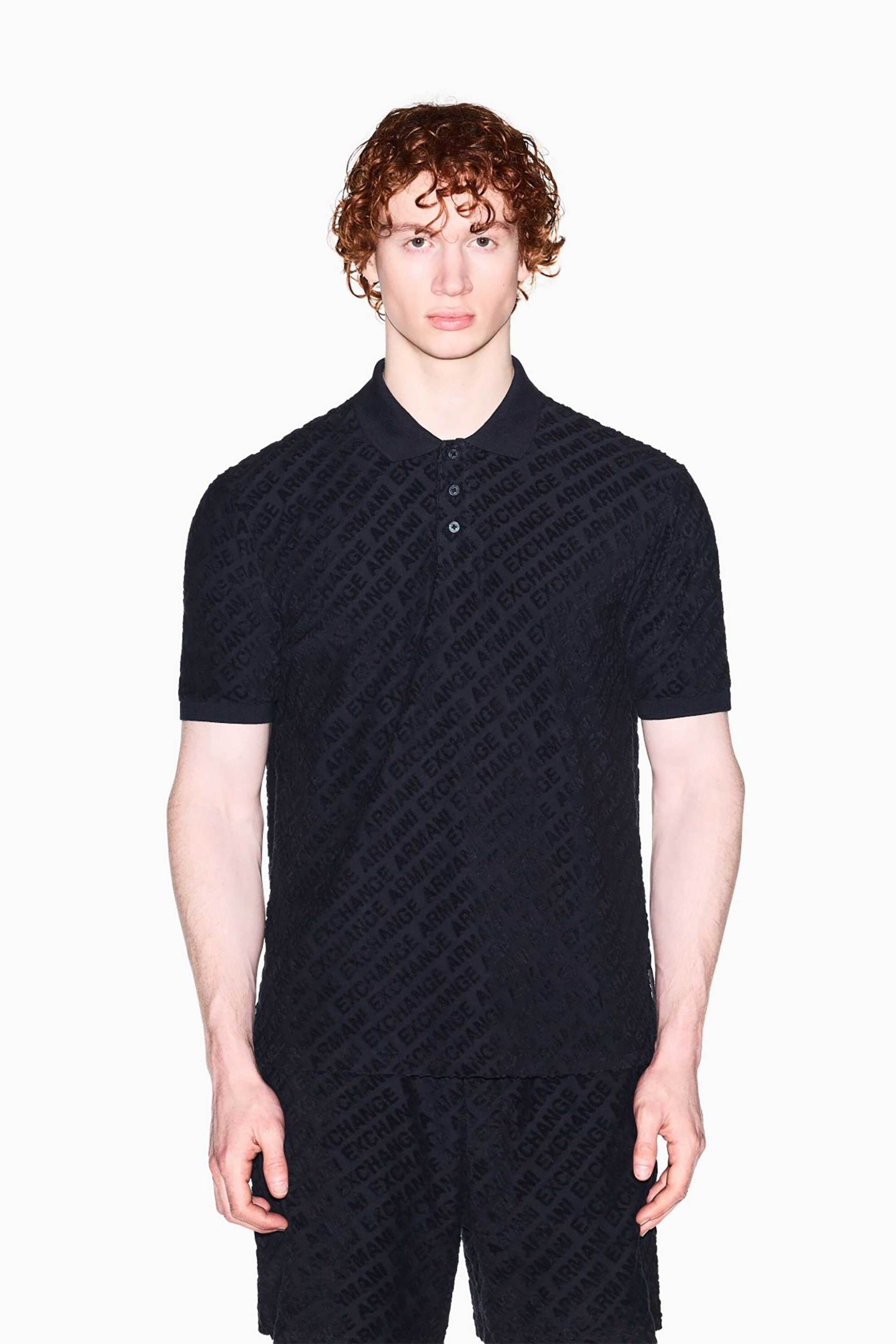 Armani Exchange ανδρική κοντομάνικη μπλούζα πόλο πικέ με all-over logo print Regular Fit - XM002347AF21860 Σκούρο Μπλε