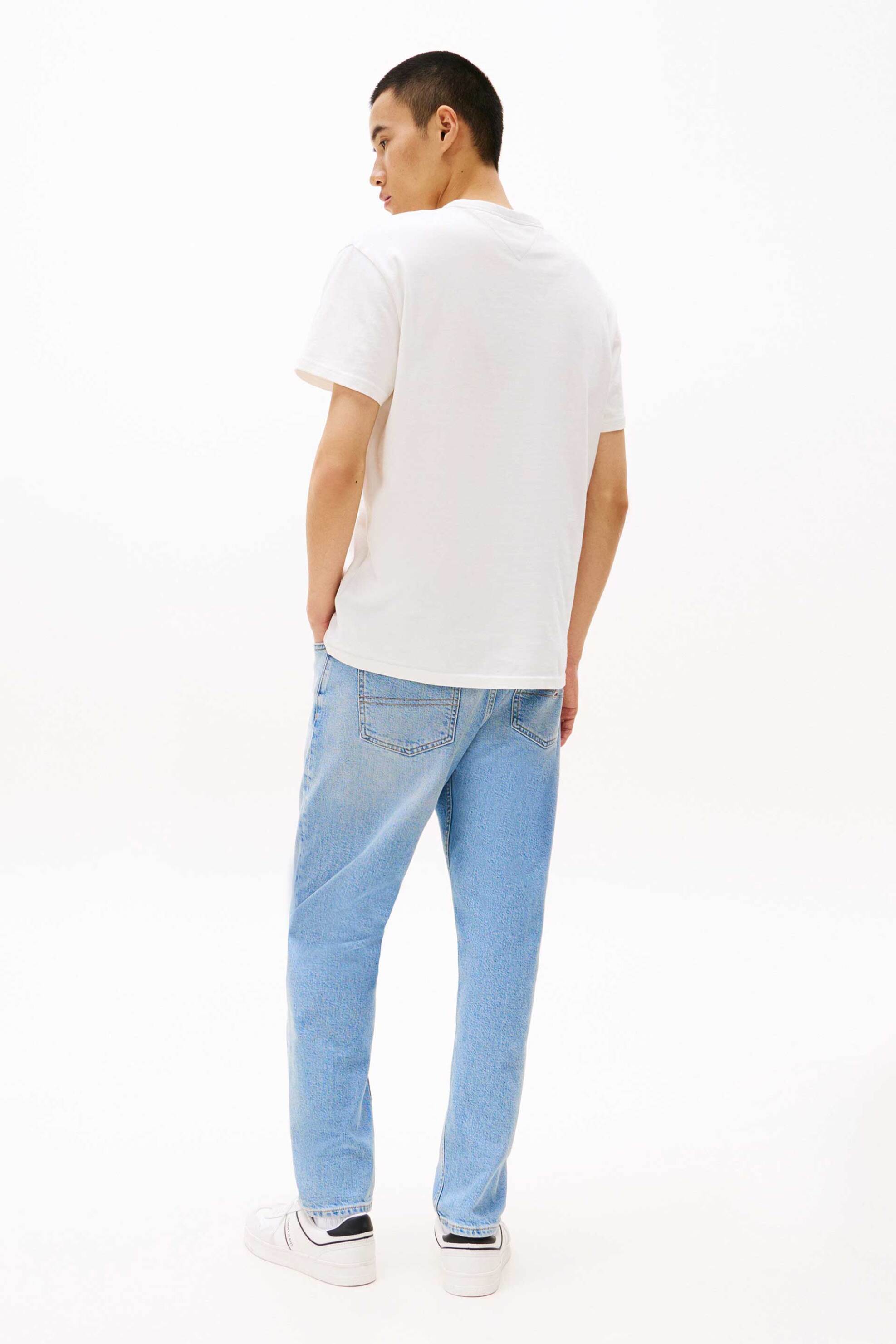 Tommy Jeans Ανδρικό T-Shirt με Κεντημένο Λογότυπο Regular Fit - Dm0Dm20322 Εκρού