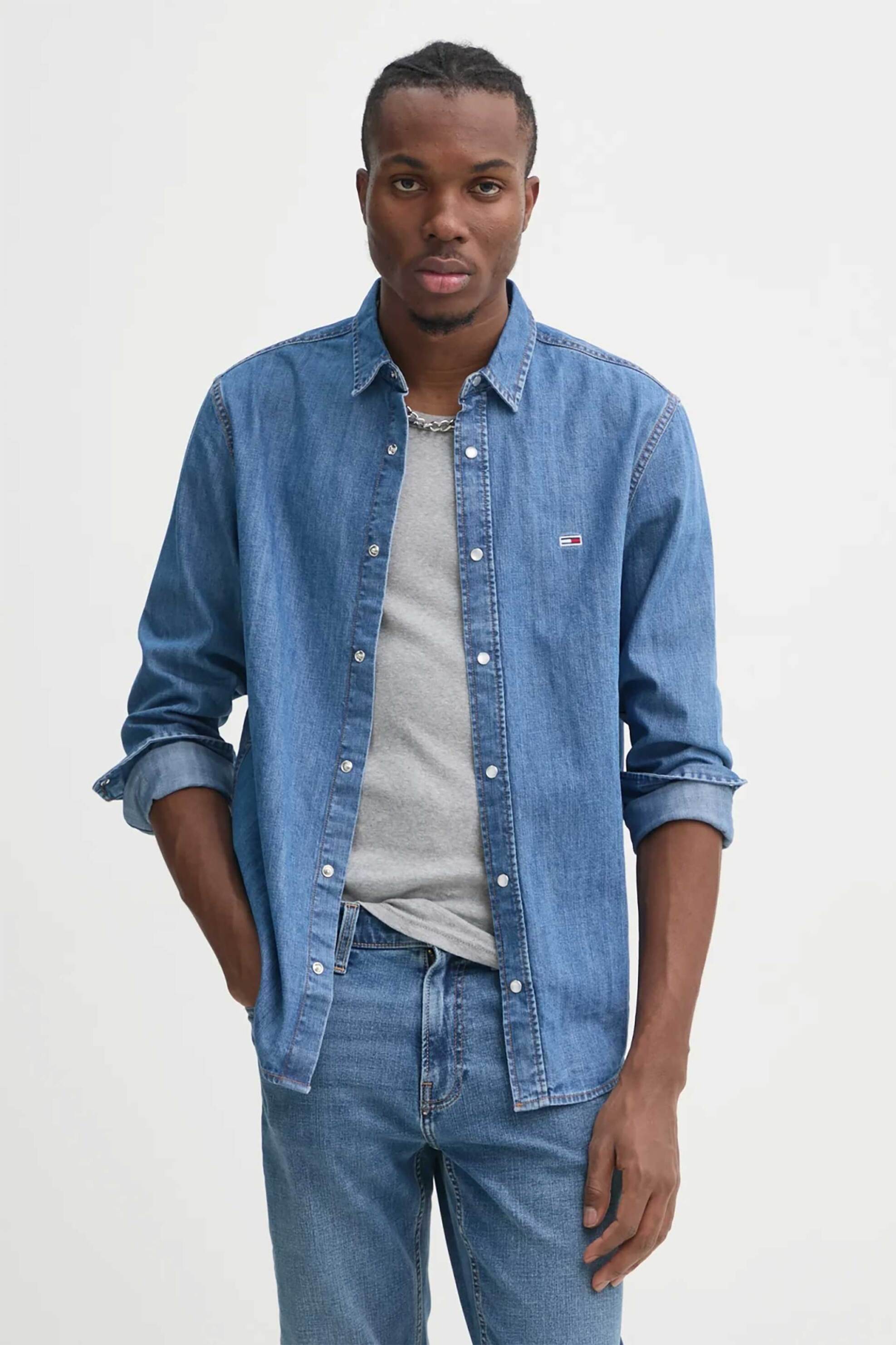 Tommy Jeans ανδρικό denim πουκάμισο με κεντημένο λογότυπο - DM0DM21102 Denim Blue