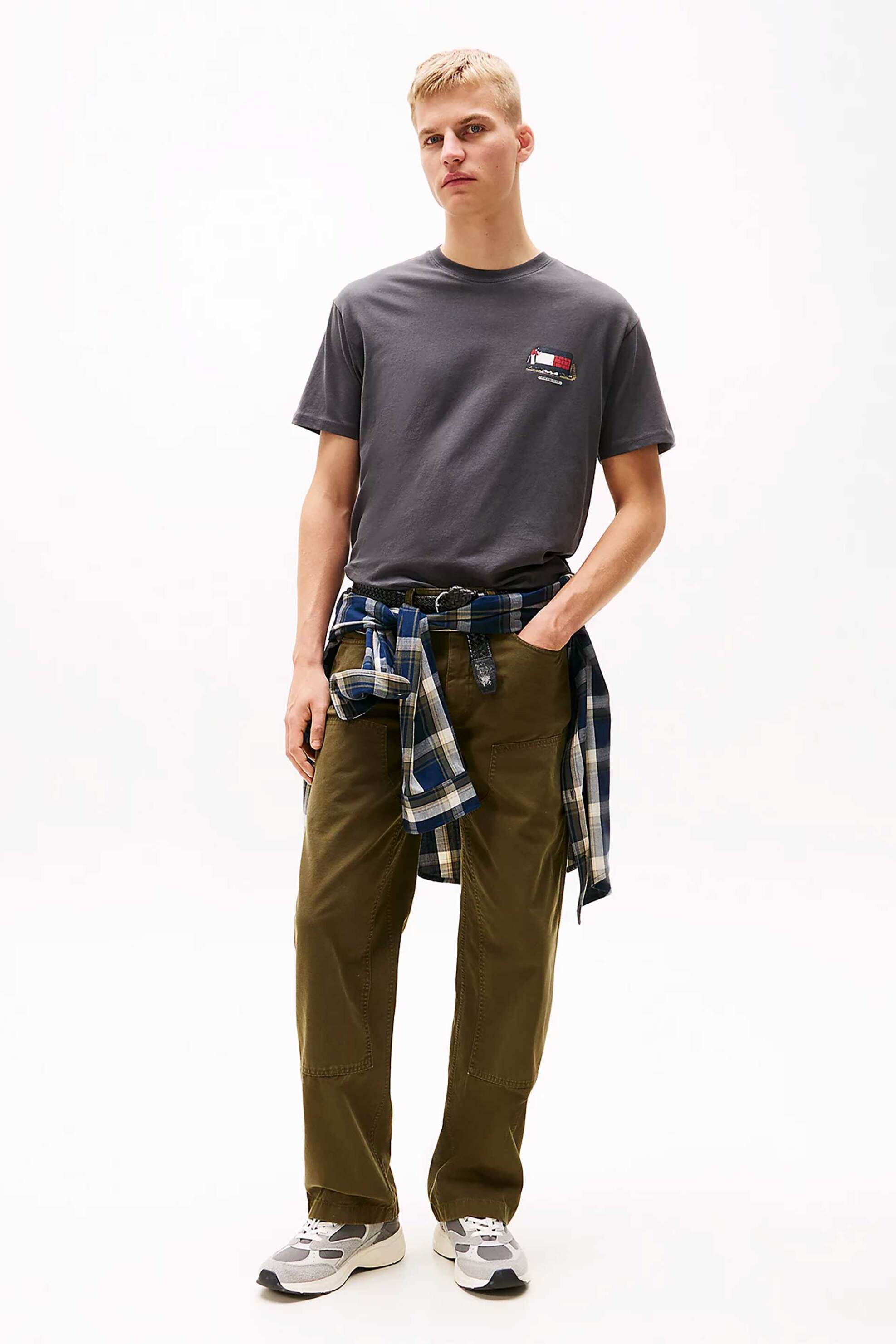 Tommy Jeans ανδρικό T-shirt με λογότυπο Relaxed Fit - DM0DM20351 Ανθρακί φωτογραφία