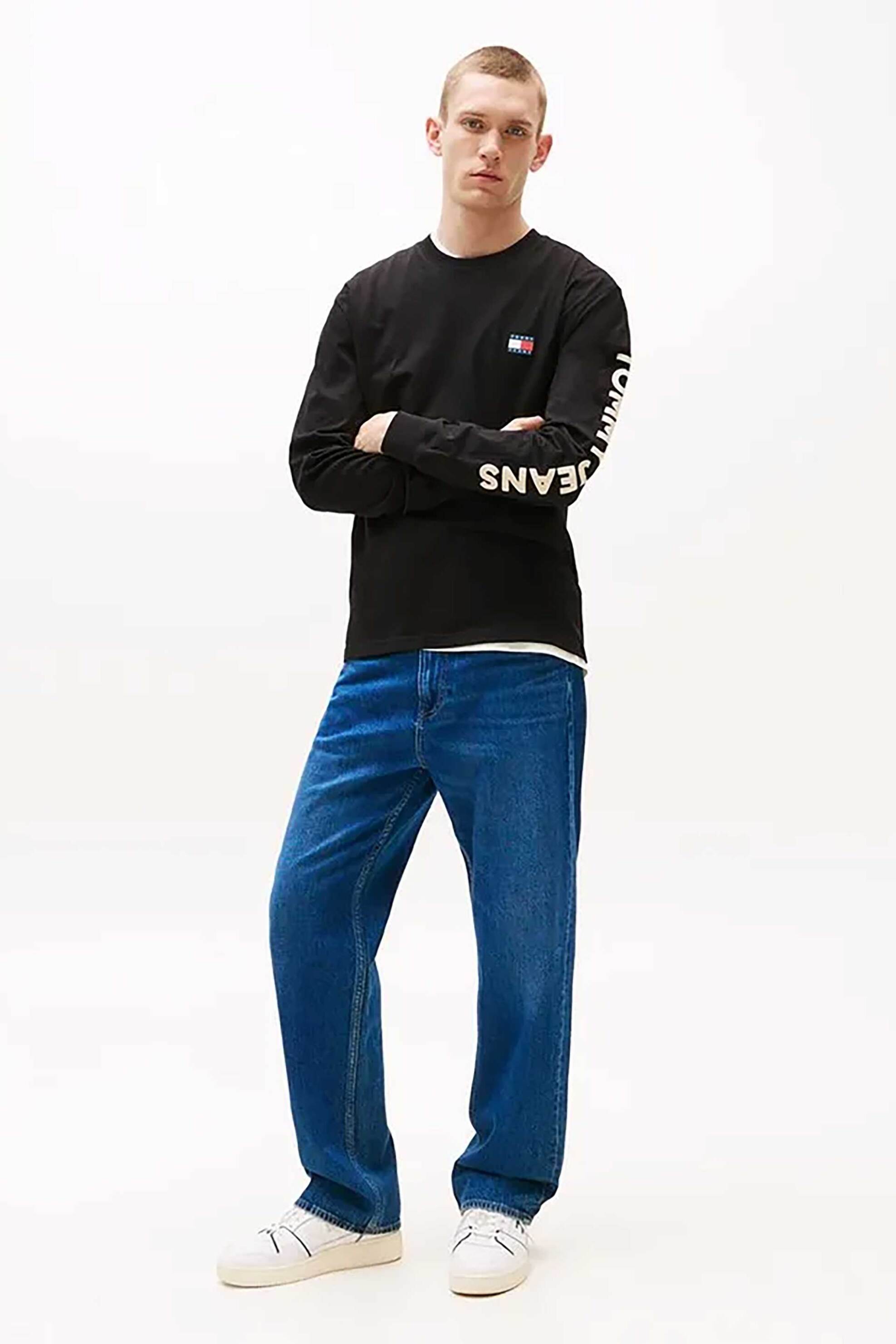 Tommy Jeans ανδρική μακρυμάνικη μπλούζα με λογότυπο στο μανίκι Regular Fit - DM0DM21591 Μαύρο
