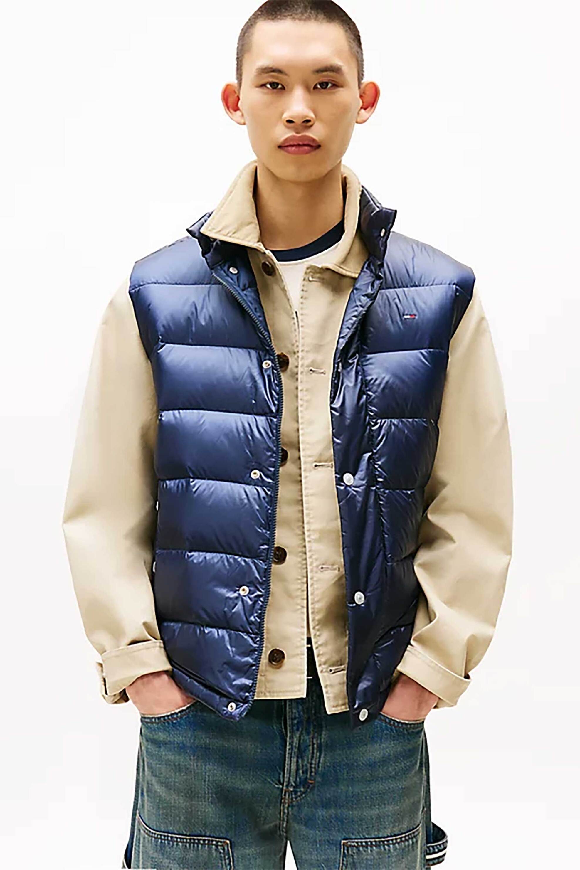 Tommy Jeans ανδρικό αμάνικό μπουφάν με καπιτονέ σχέδιο Slim Fit - DM0DM21777 Μπλε Σκούρο