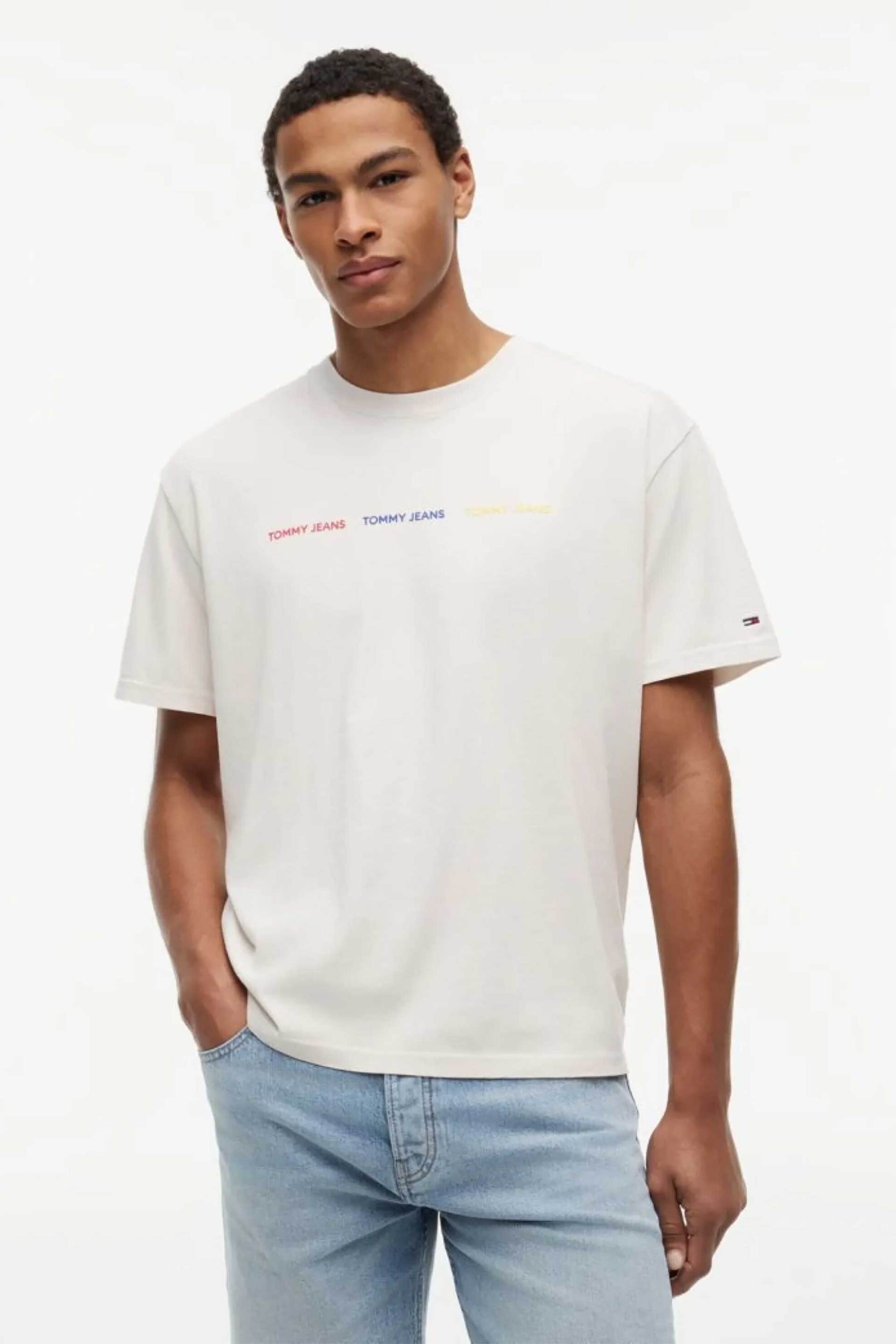 Tommy Jeans ανδρικό T-shirt με repeat logo Regular Fit - DM0DM23180 Λευκό