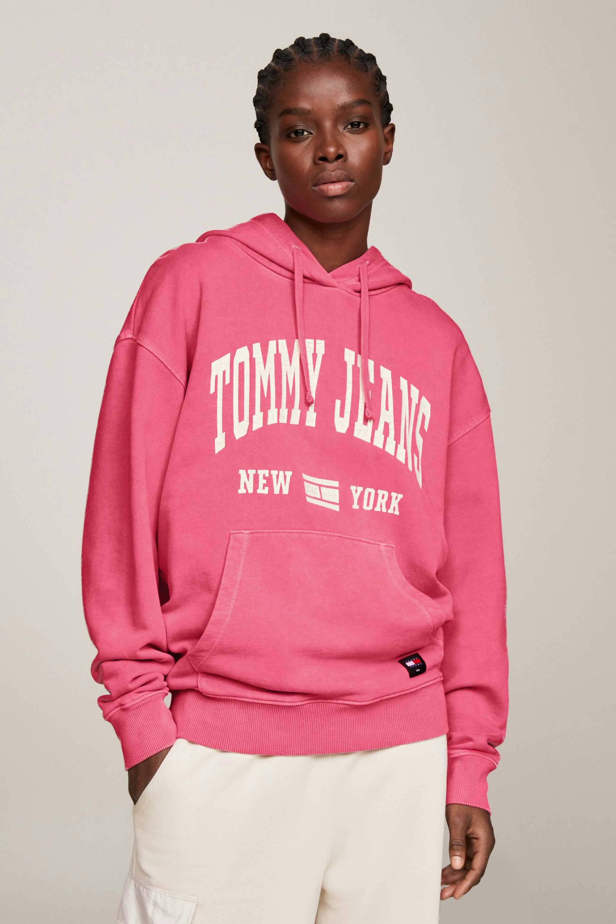 TOMMY JEANS Tommy Jeans γυναικεία μπλούζα φούτερ με κουκούλα και varsity logo print Relaxed Fit - DW0DW17341 Ροζ