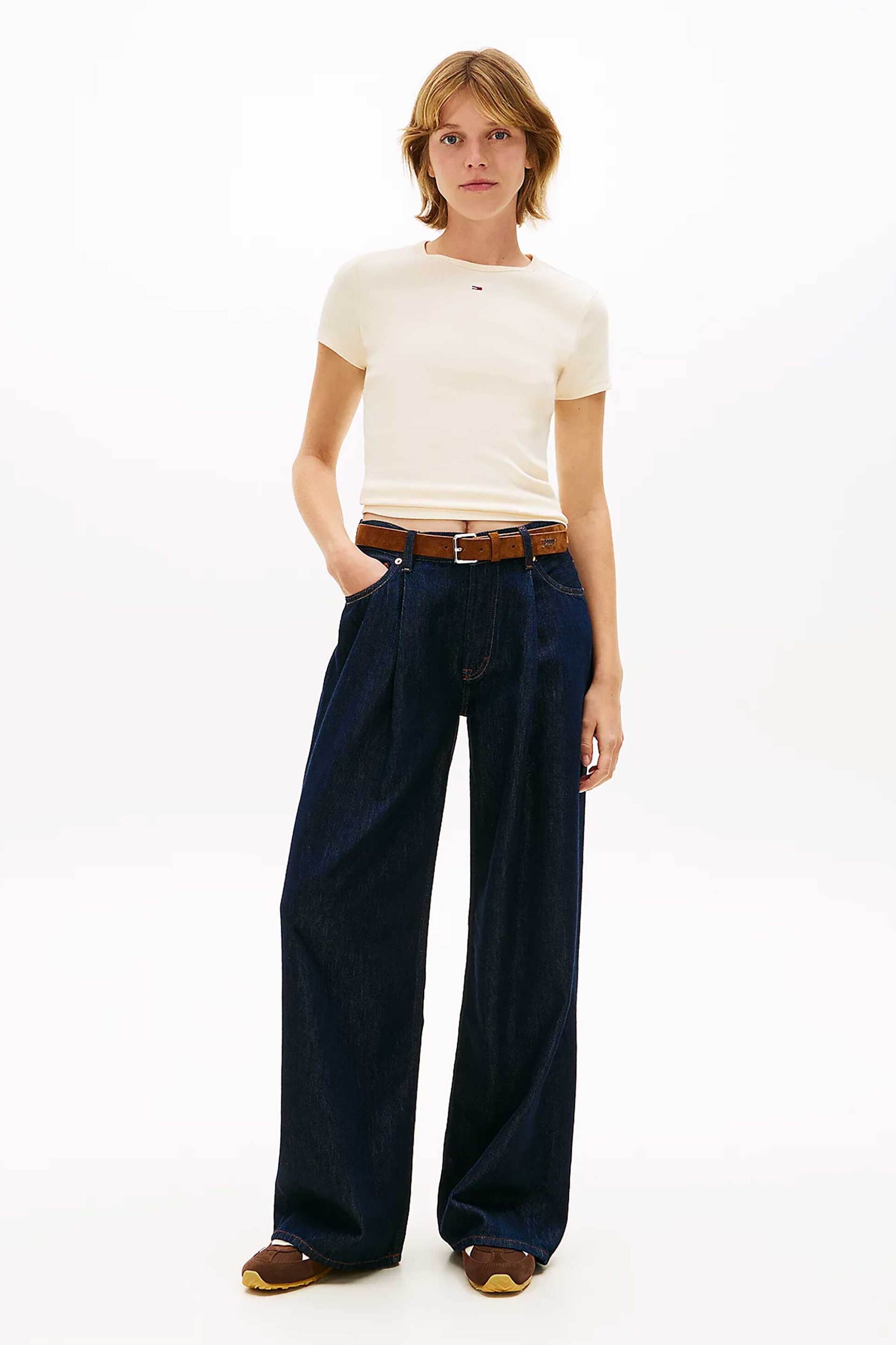 TOMMY JEANS Tommy Jeans γυναικείο T-shirt ribbed με κεντημένο λογότυπο Slim Fit - DW0DW17383 Κίτρινο Pastel - 2