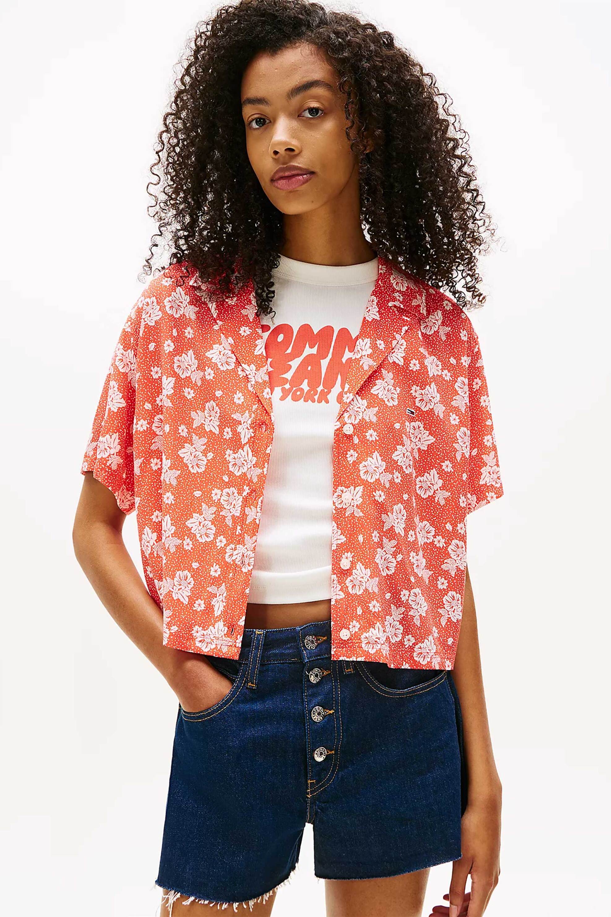 Tommy Jeans γυναικείο πουκάμισο cropped με tropical print Relaxed Fit - DW0DW20285 Πορτοκαλί