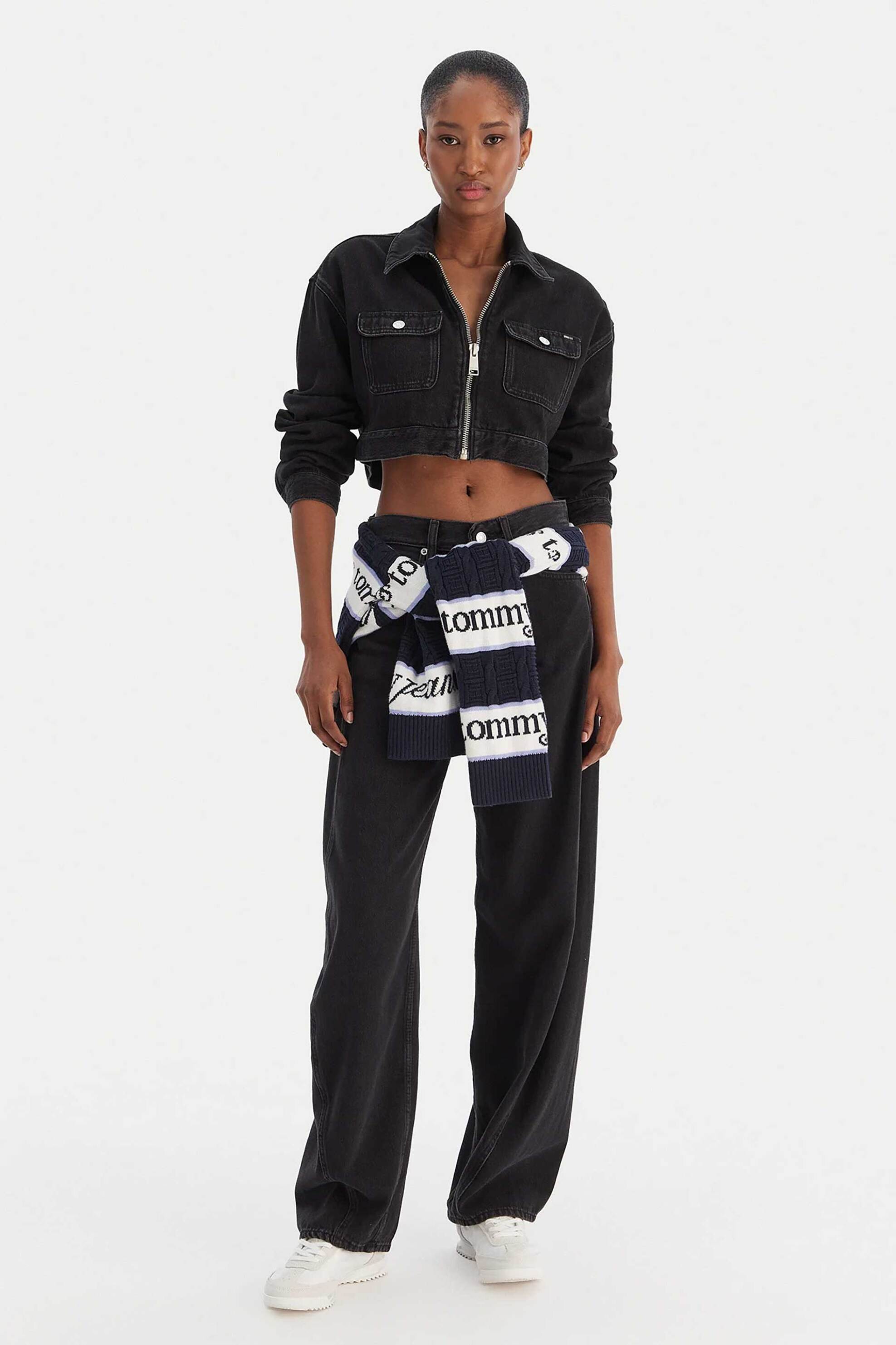 Tommy Jeans γυναικείο βαμβακερό τζιν παντελόνι πεντάτσεπο Barrel Fit - DW0DW22522 Μαύρο